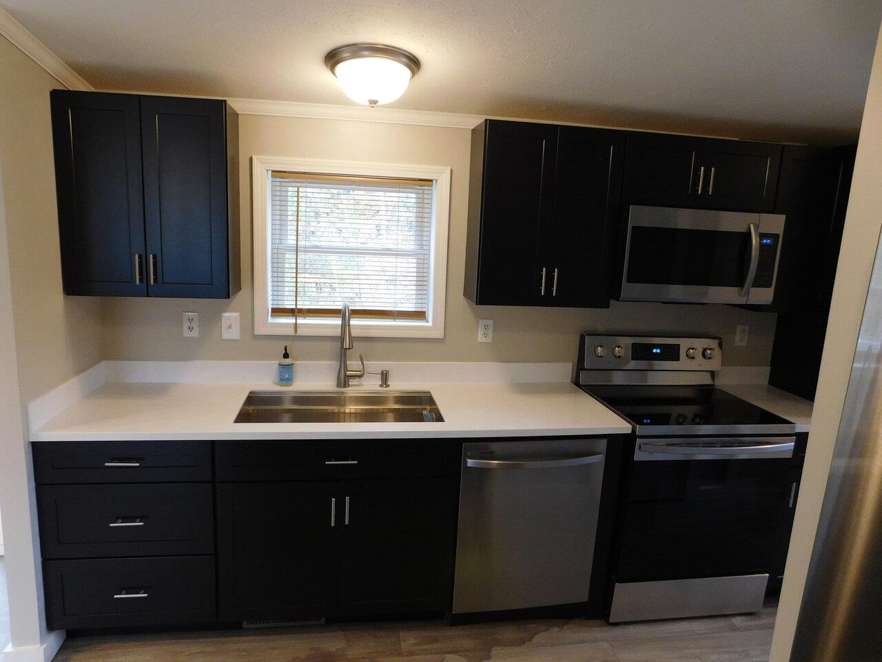 property viewer photo 12