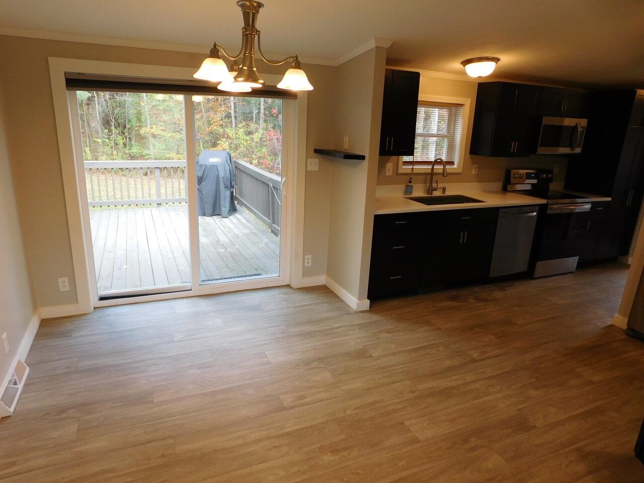 property viewer photo 14