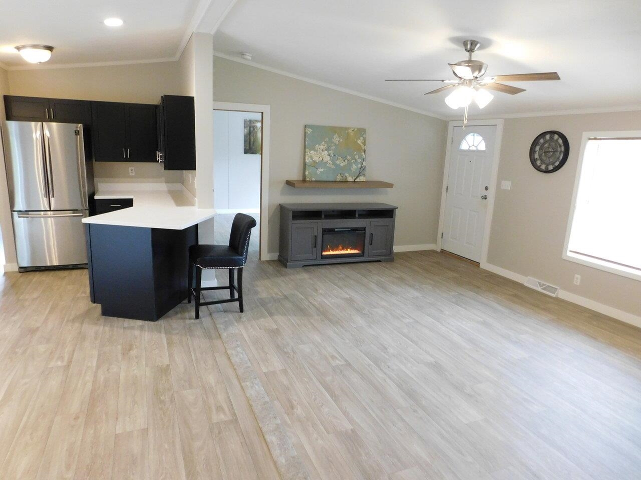 property viewer photo 16