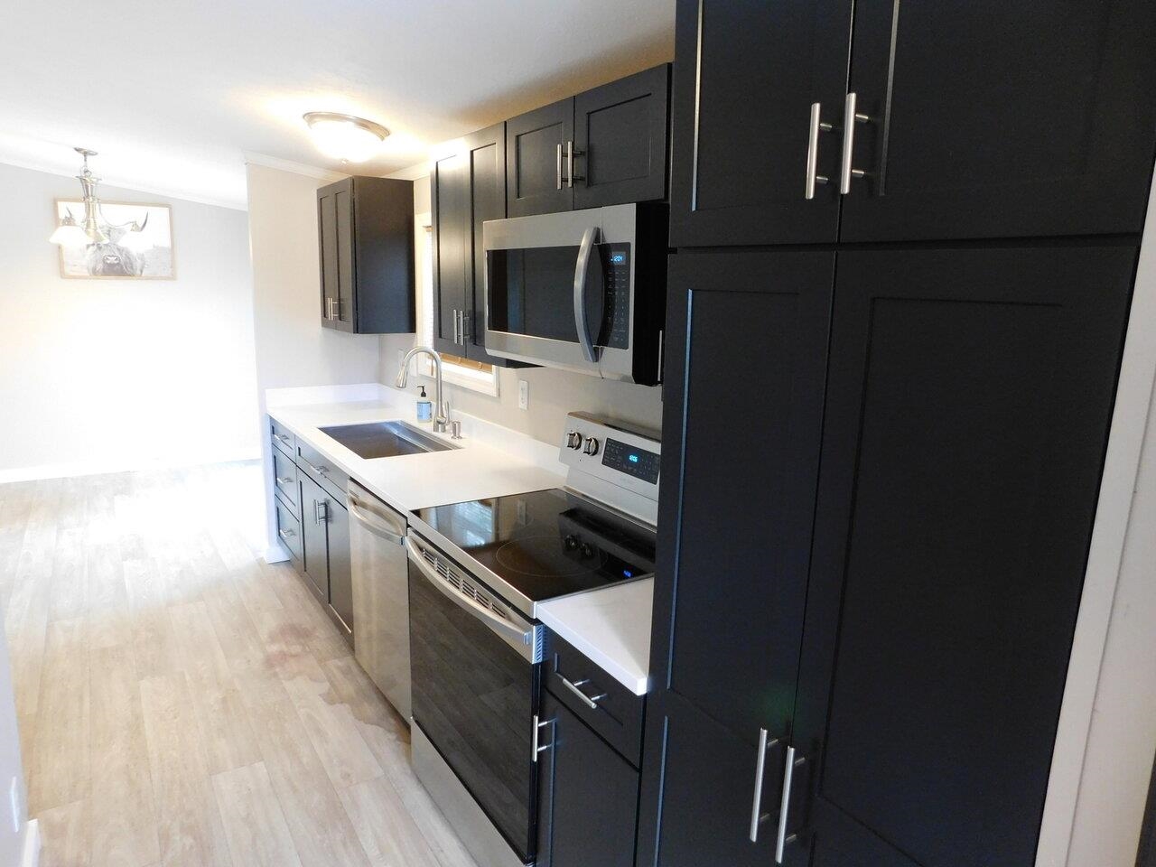 property viewer photo 9