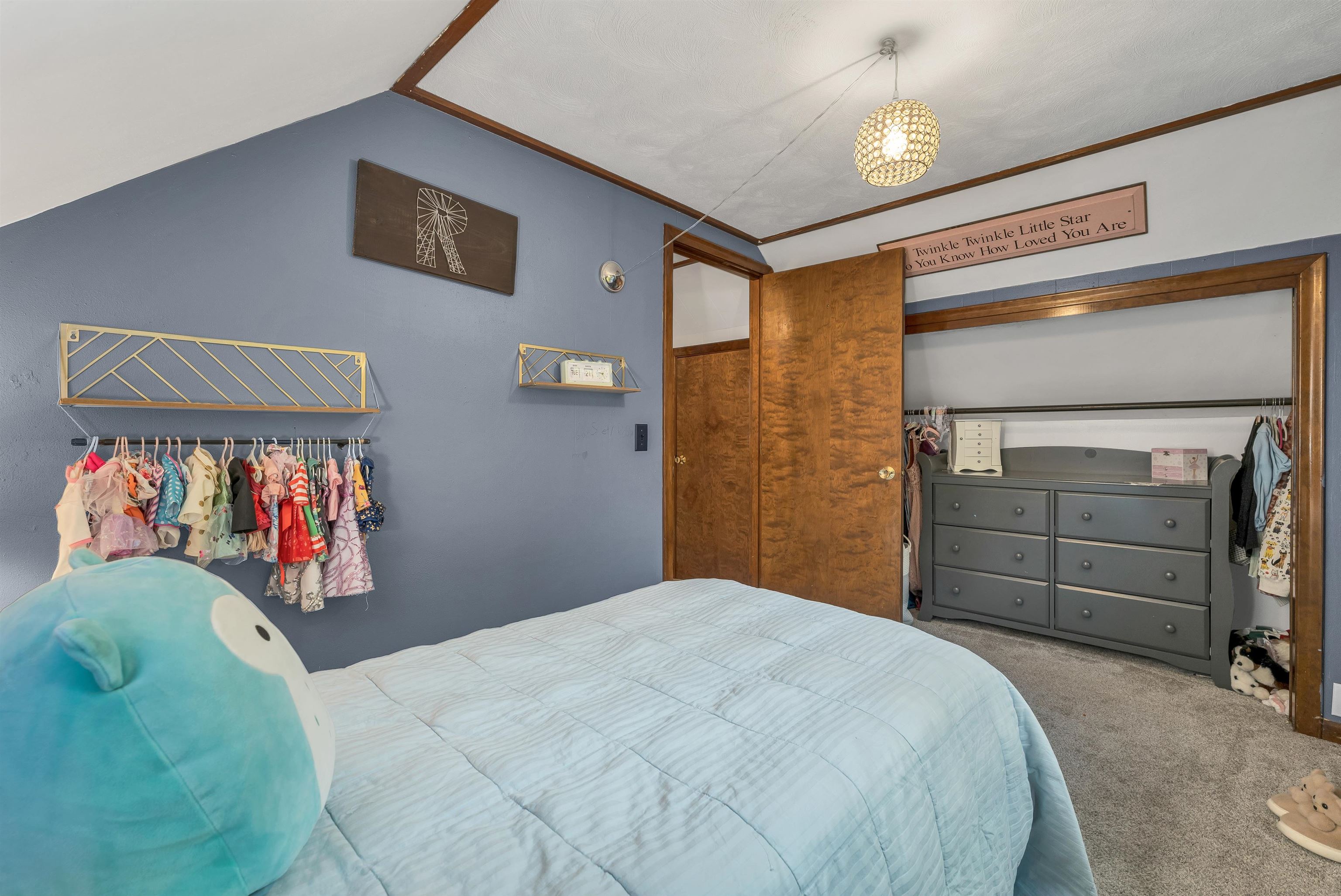 property viewer photo 17