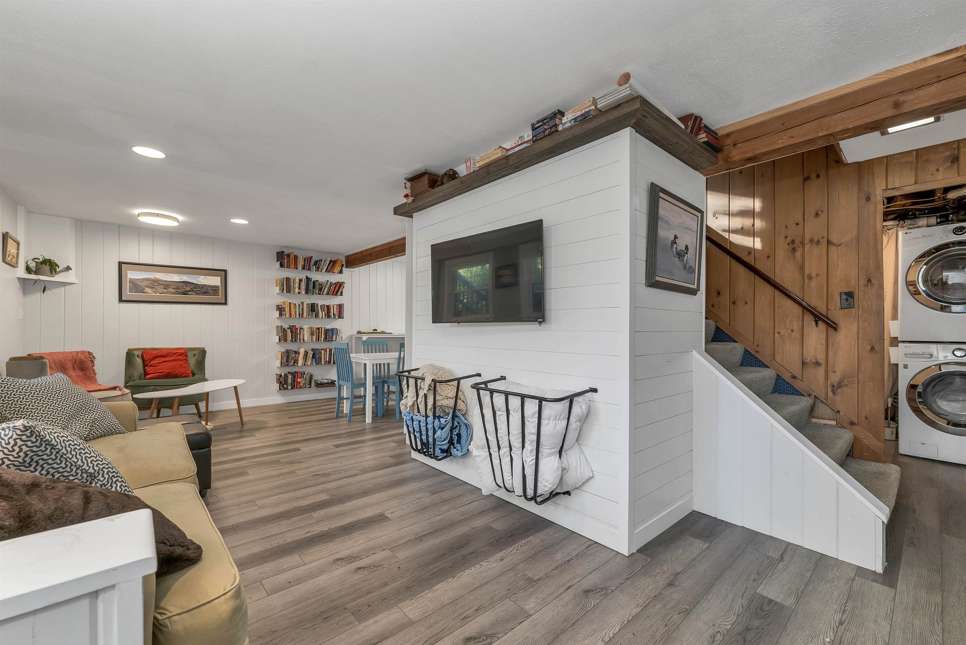 property viewer photo 21