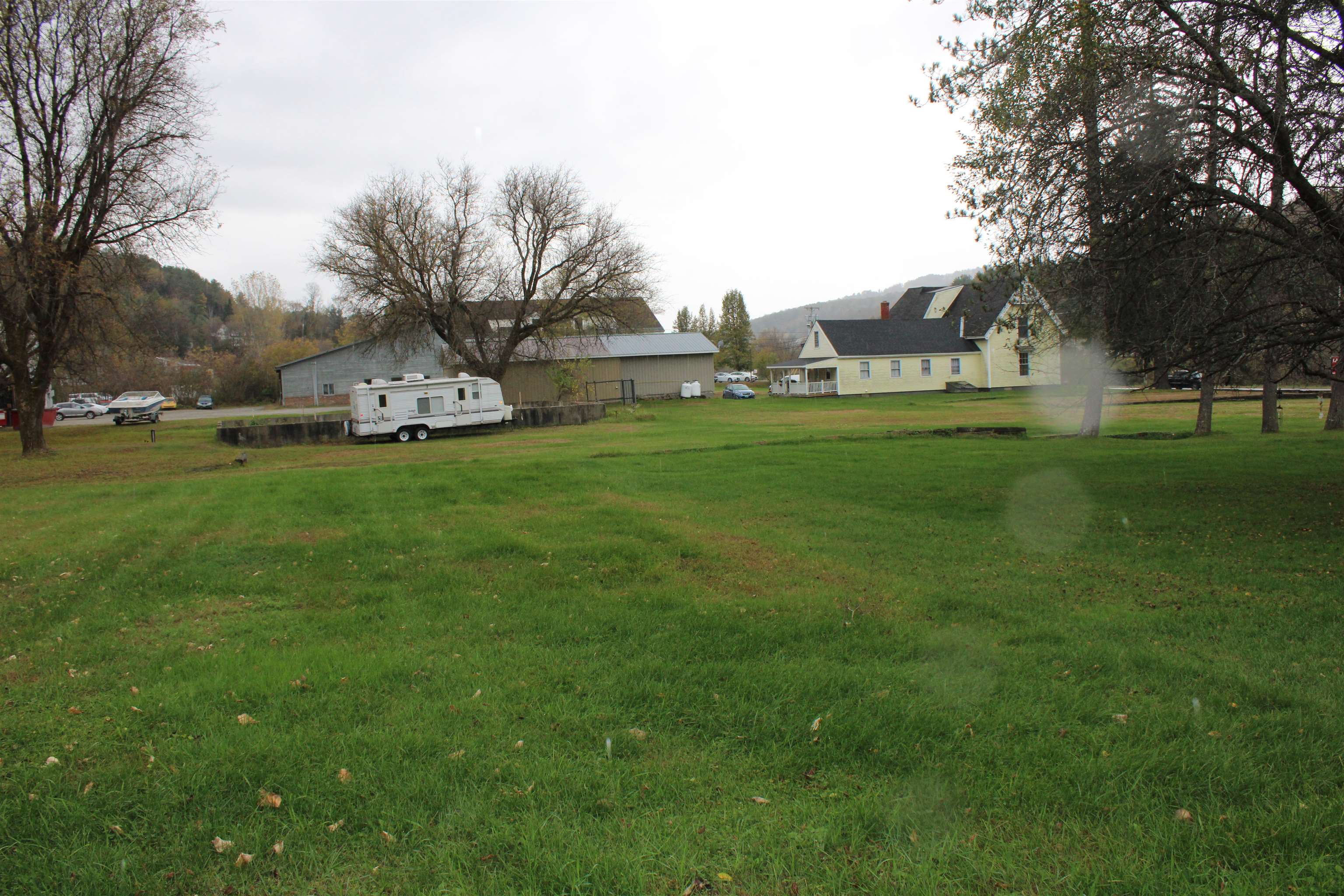 main property photo 10