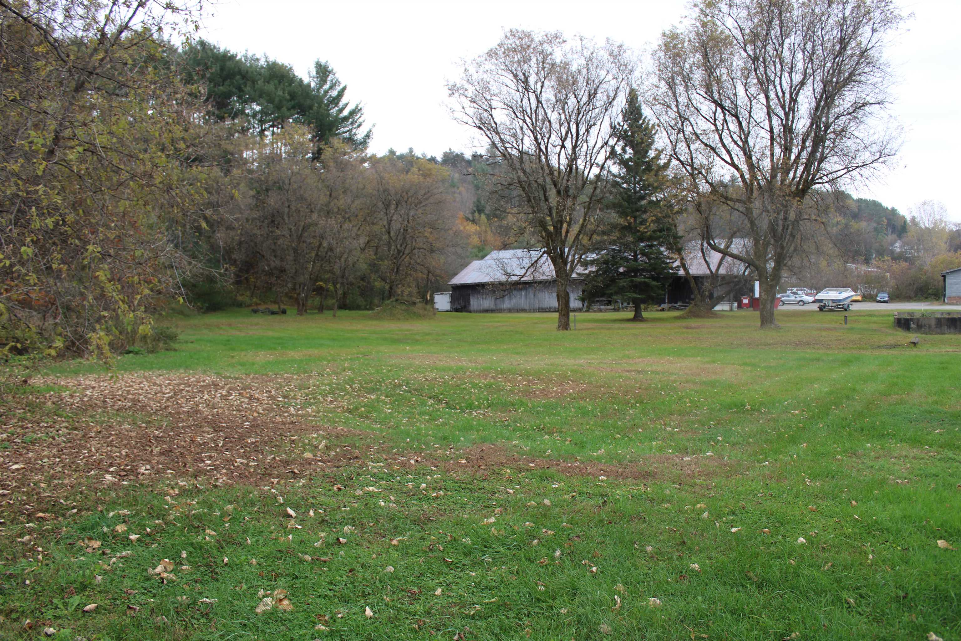 main property photo 9