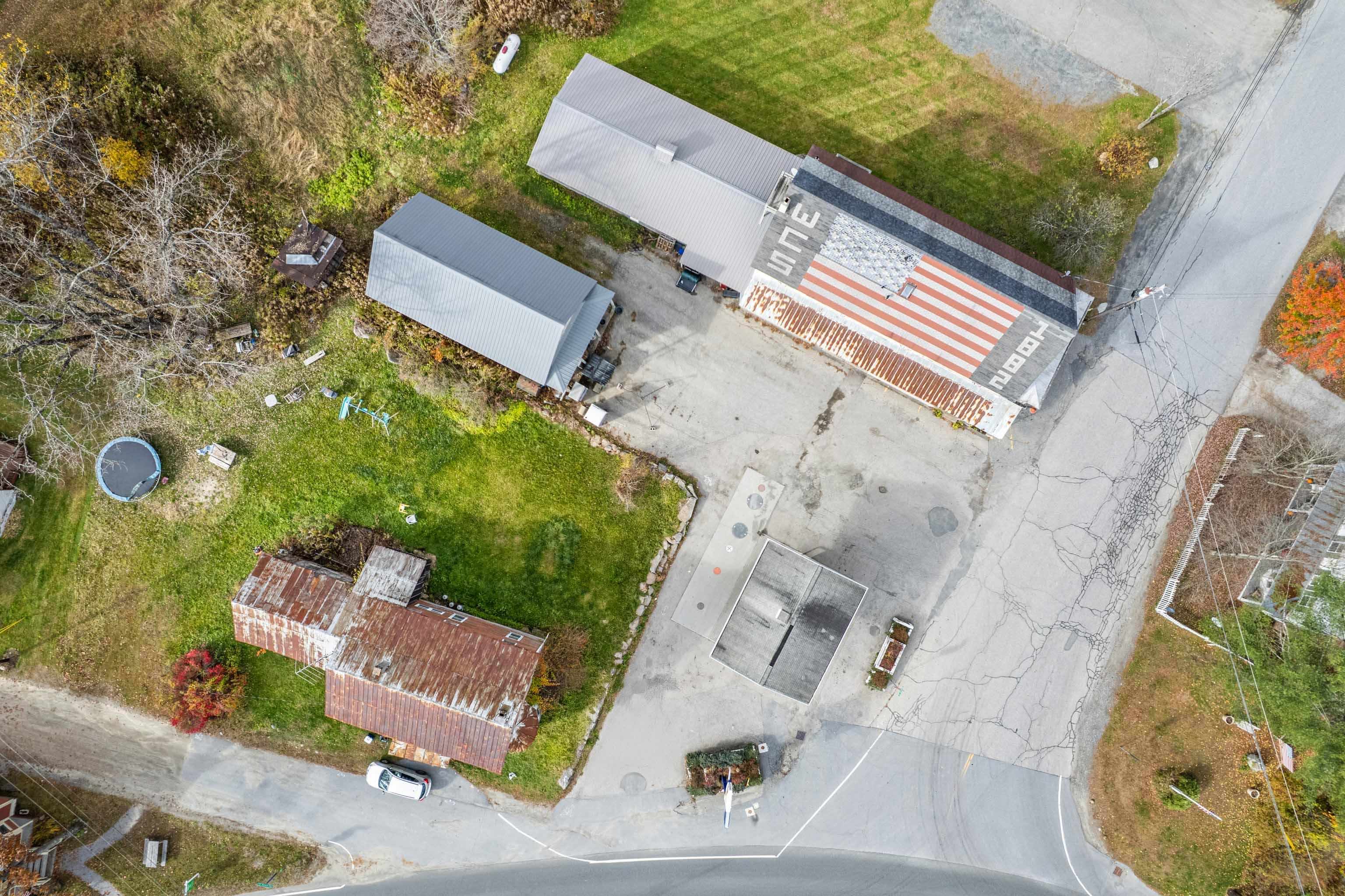 main property photo 20