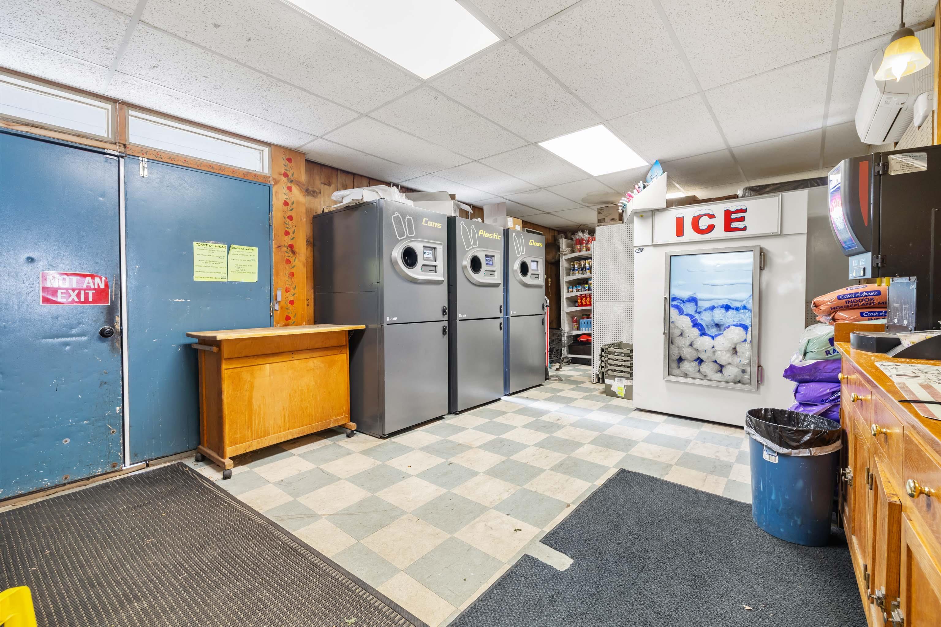 main property photo 34