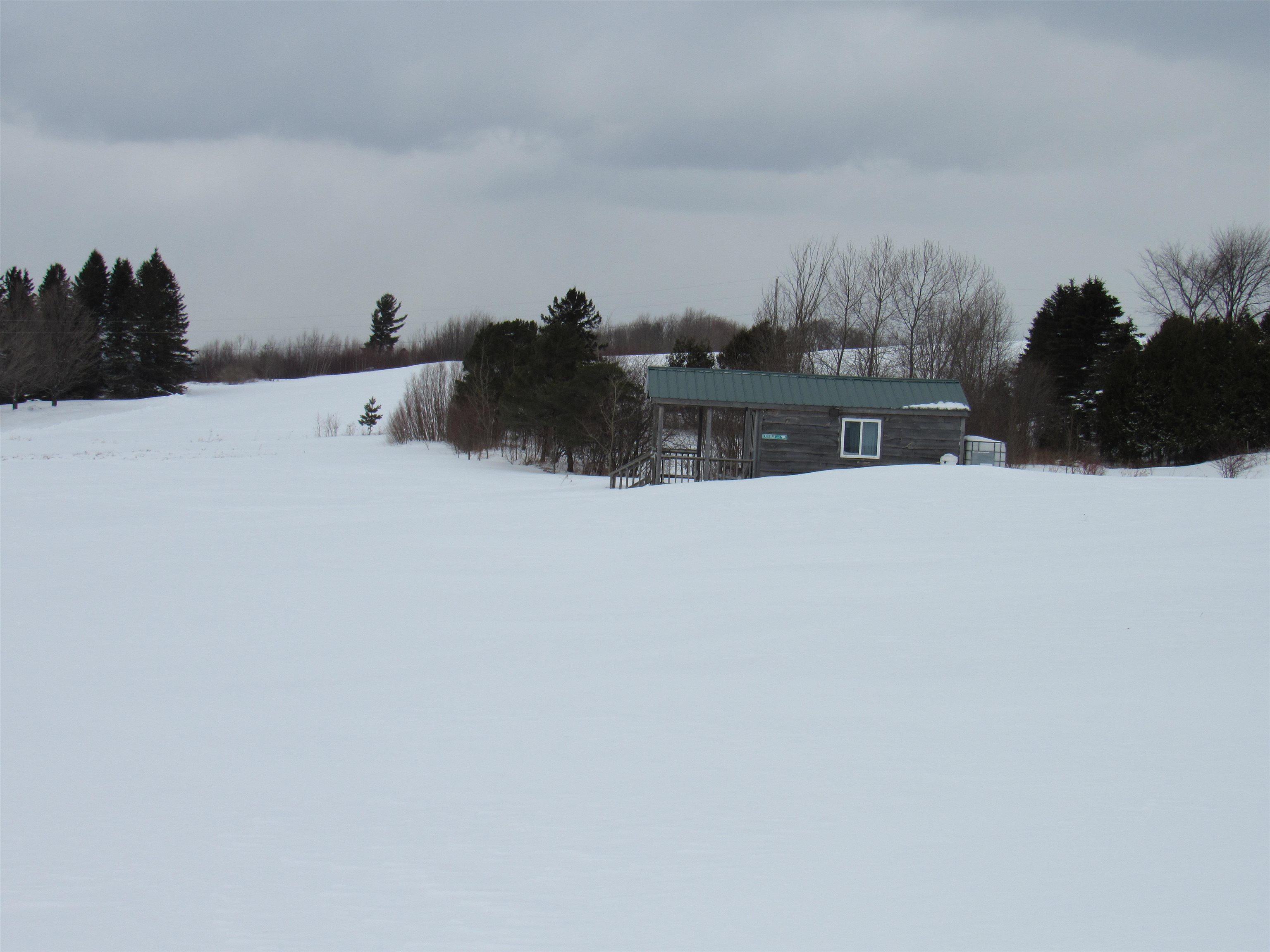 main property photo 30