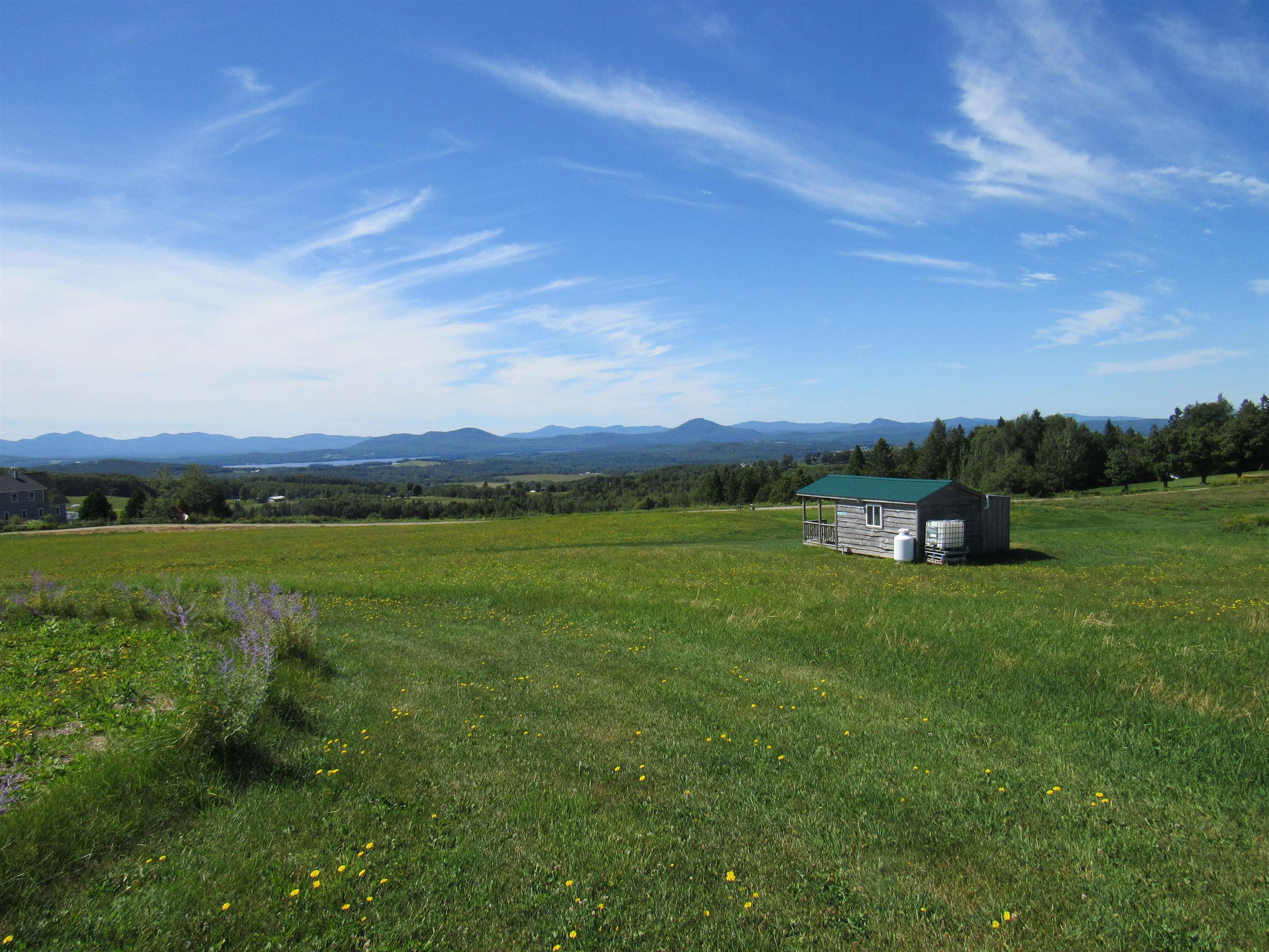 main property photo 8