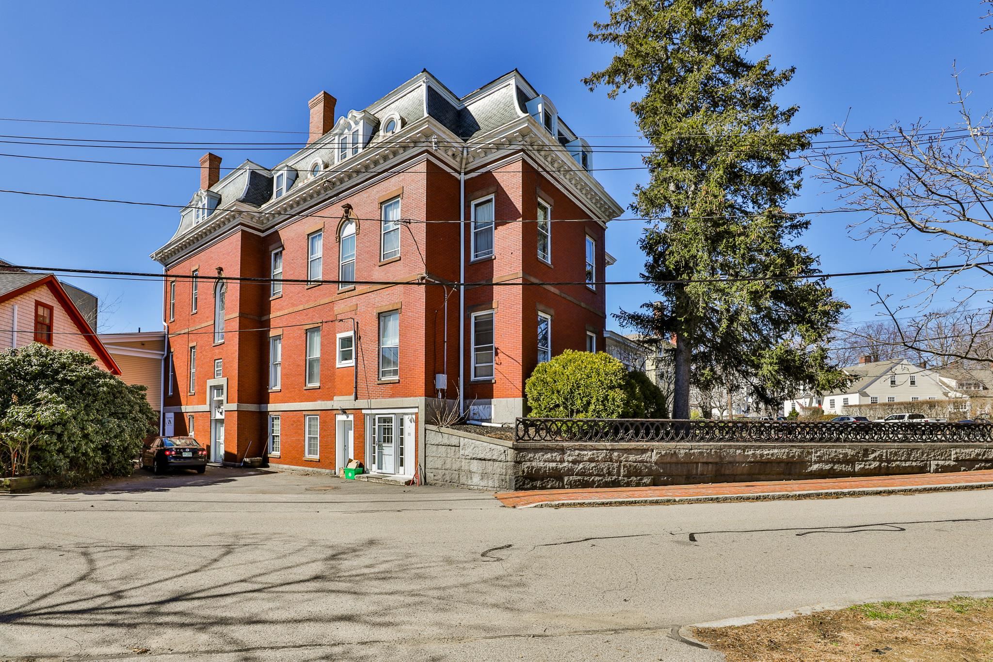 property viewer photo 1