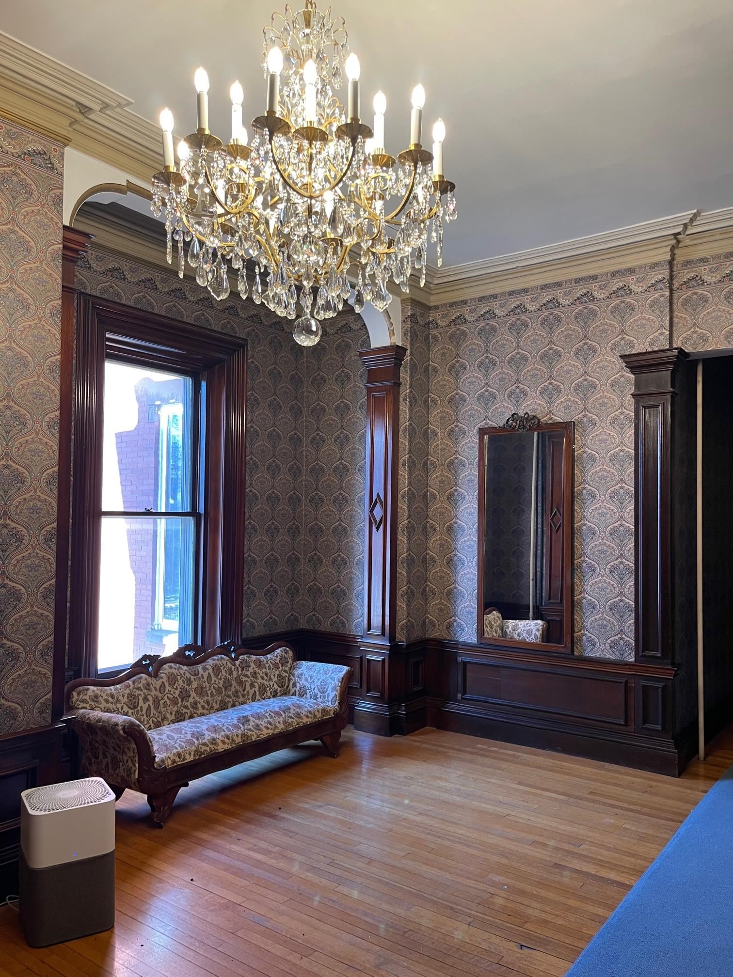 property viewer photo 3