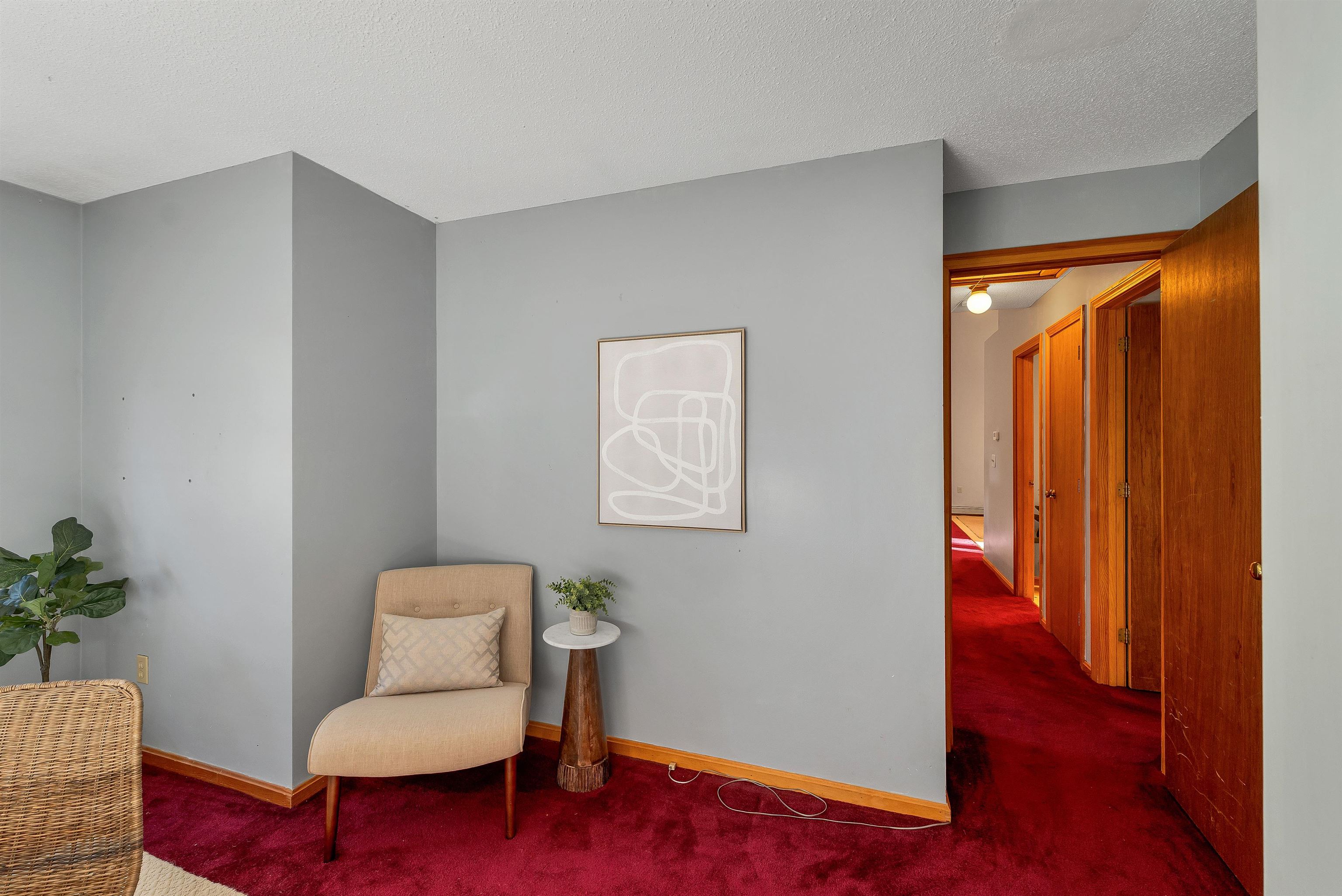 property viewer photo 42
