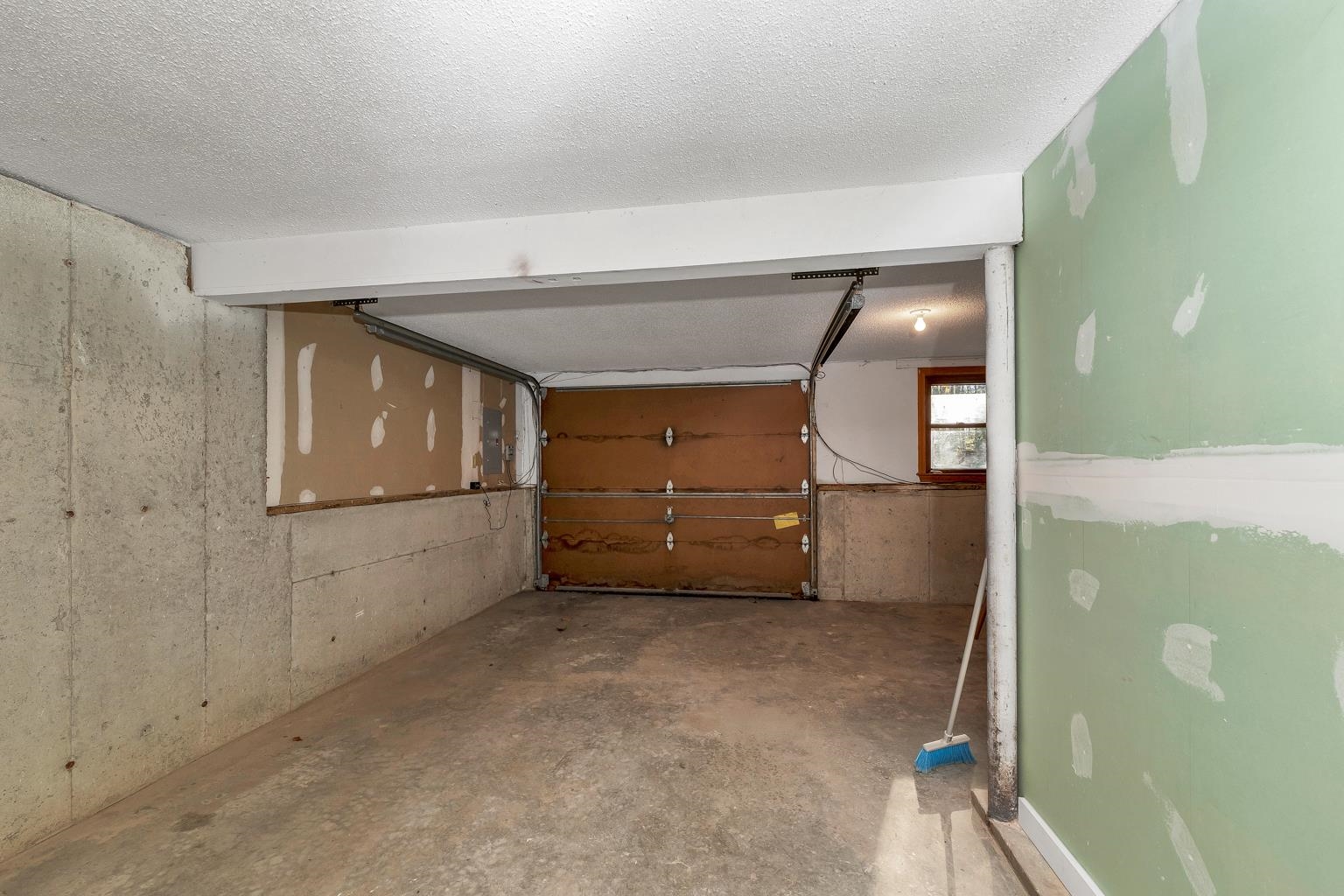property viewer photo 49