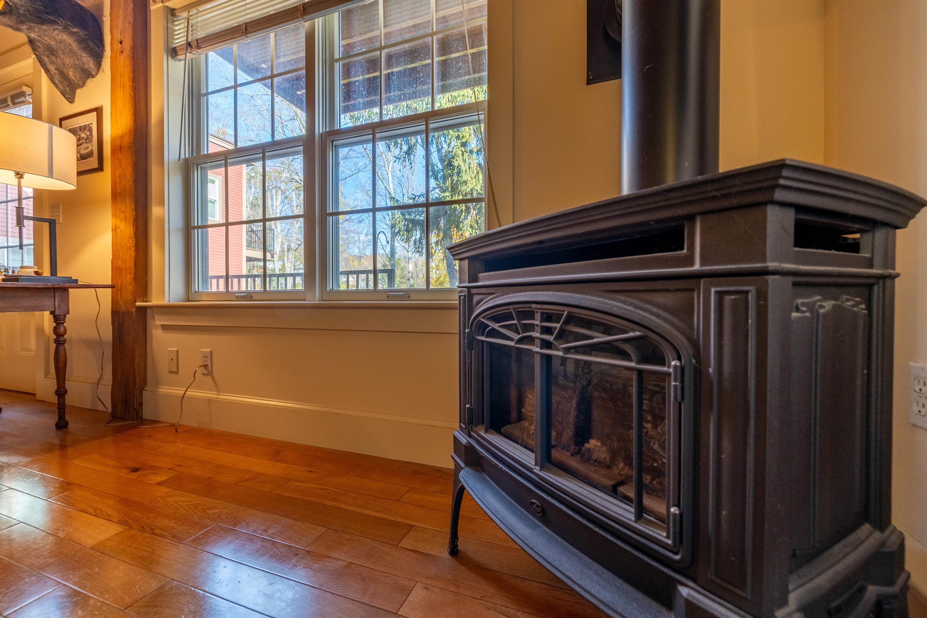 property viewer photo 11