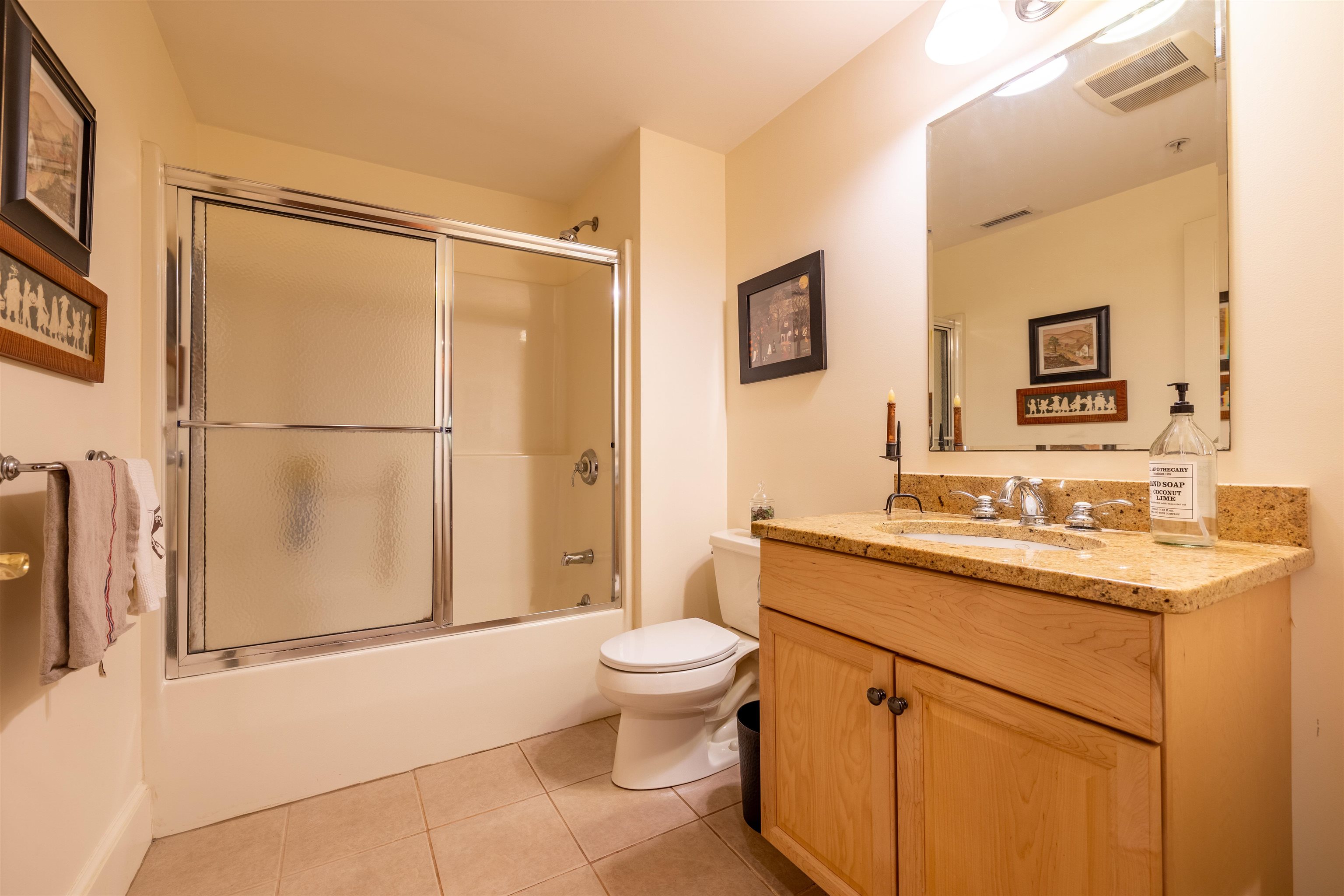 property viewer photo 12