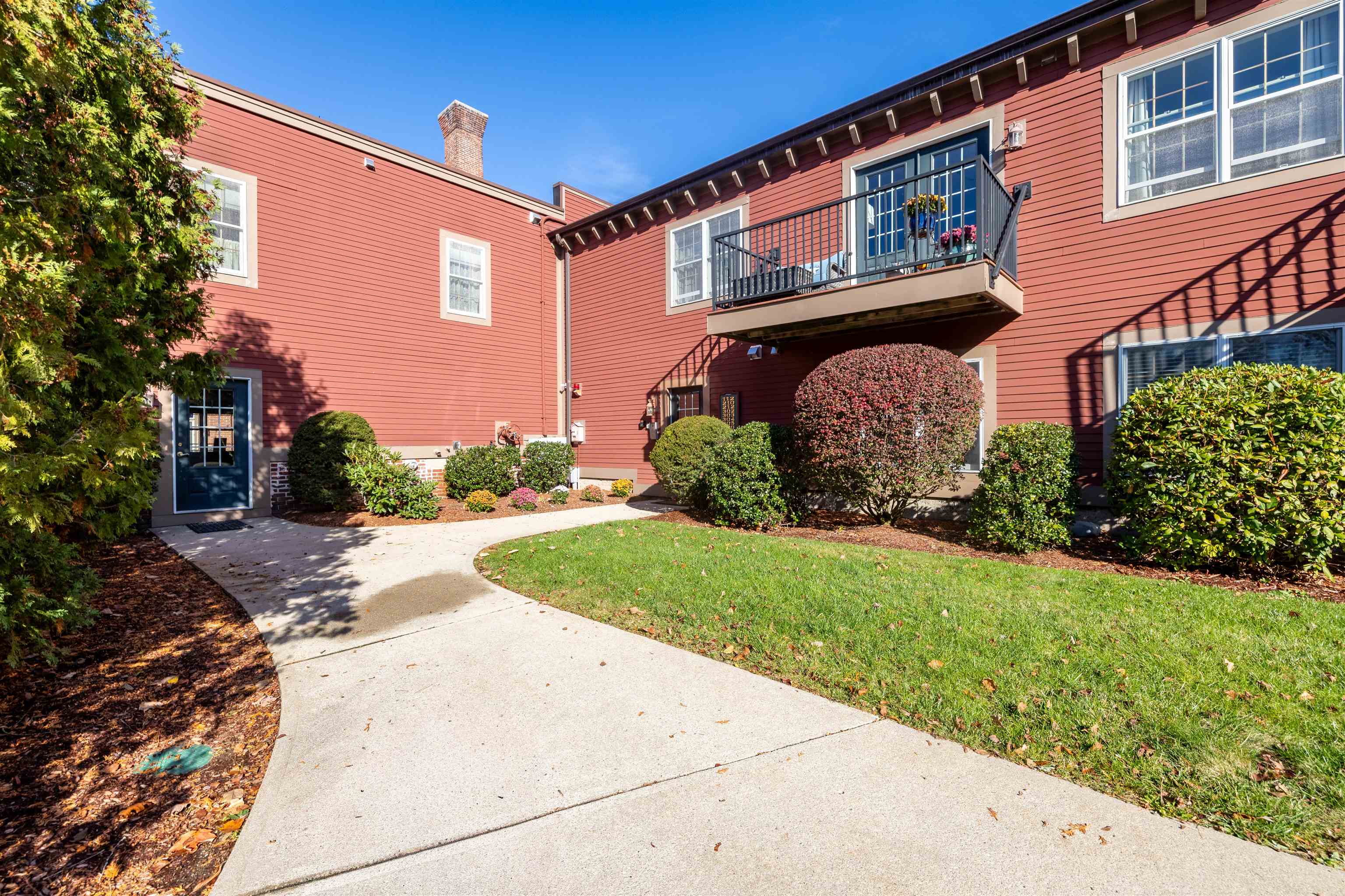 property viewer photo 26