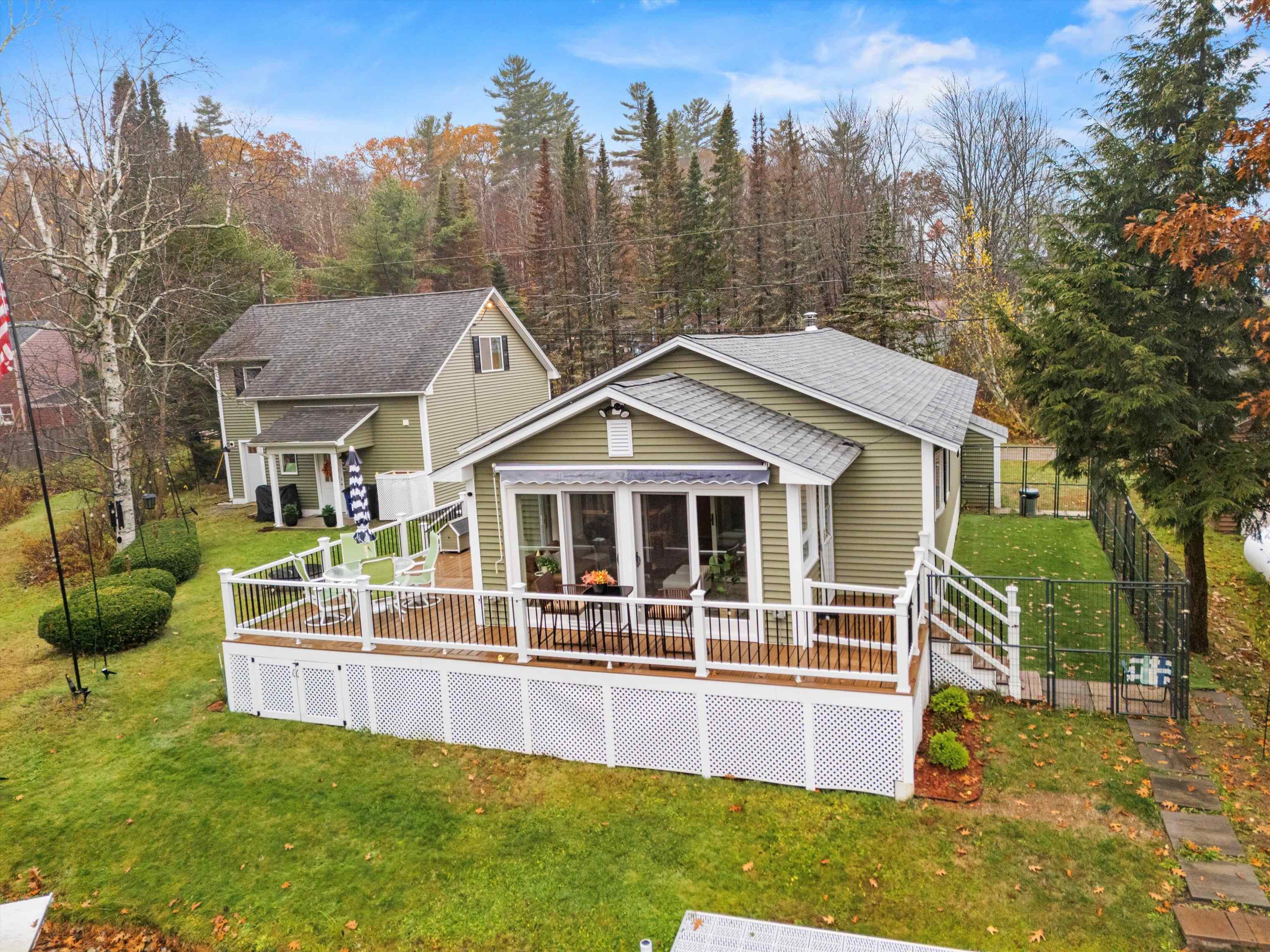 main property photo 54