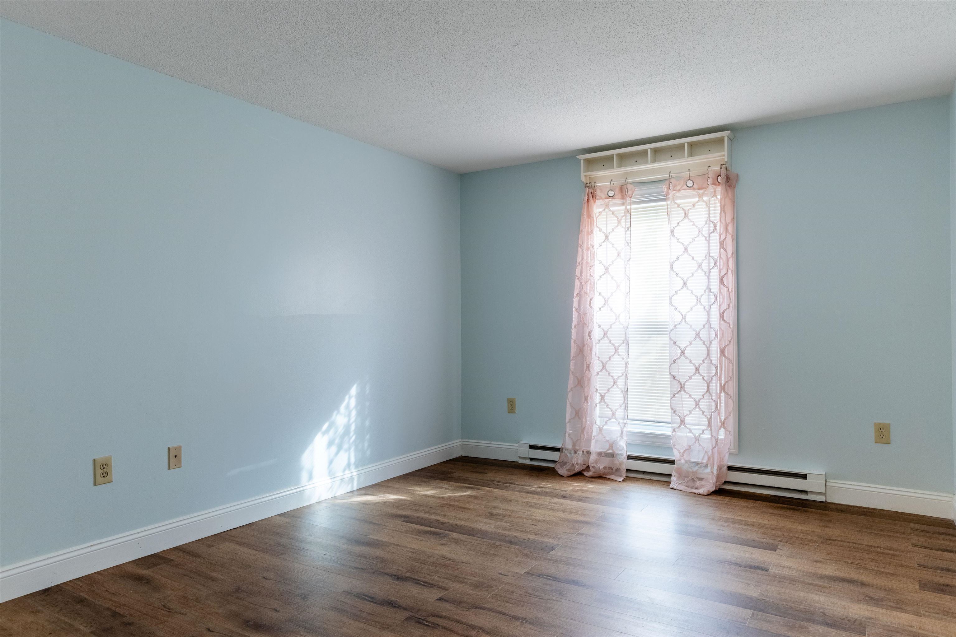 property viewer photo 13