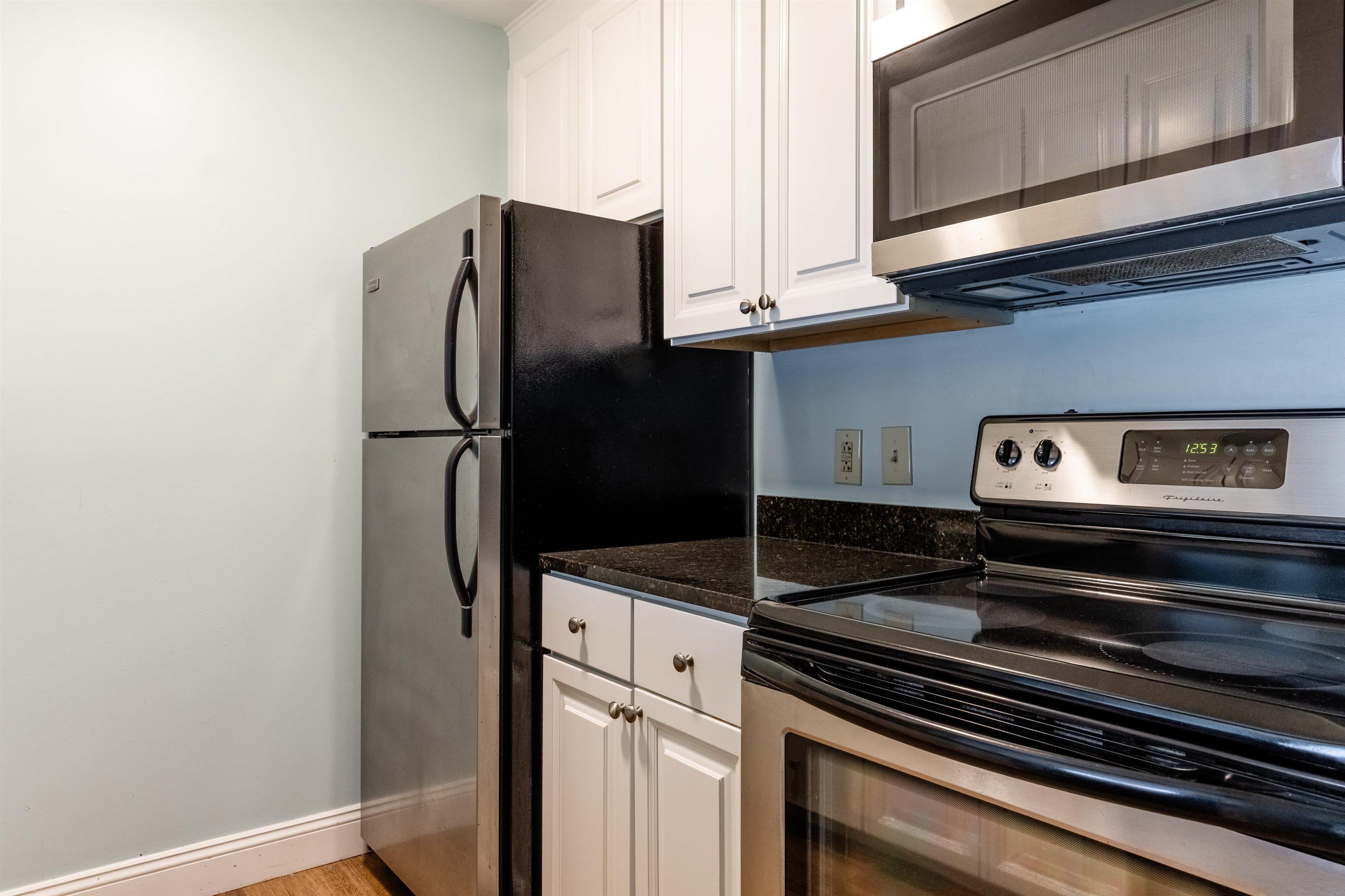 property viewer photo 4