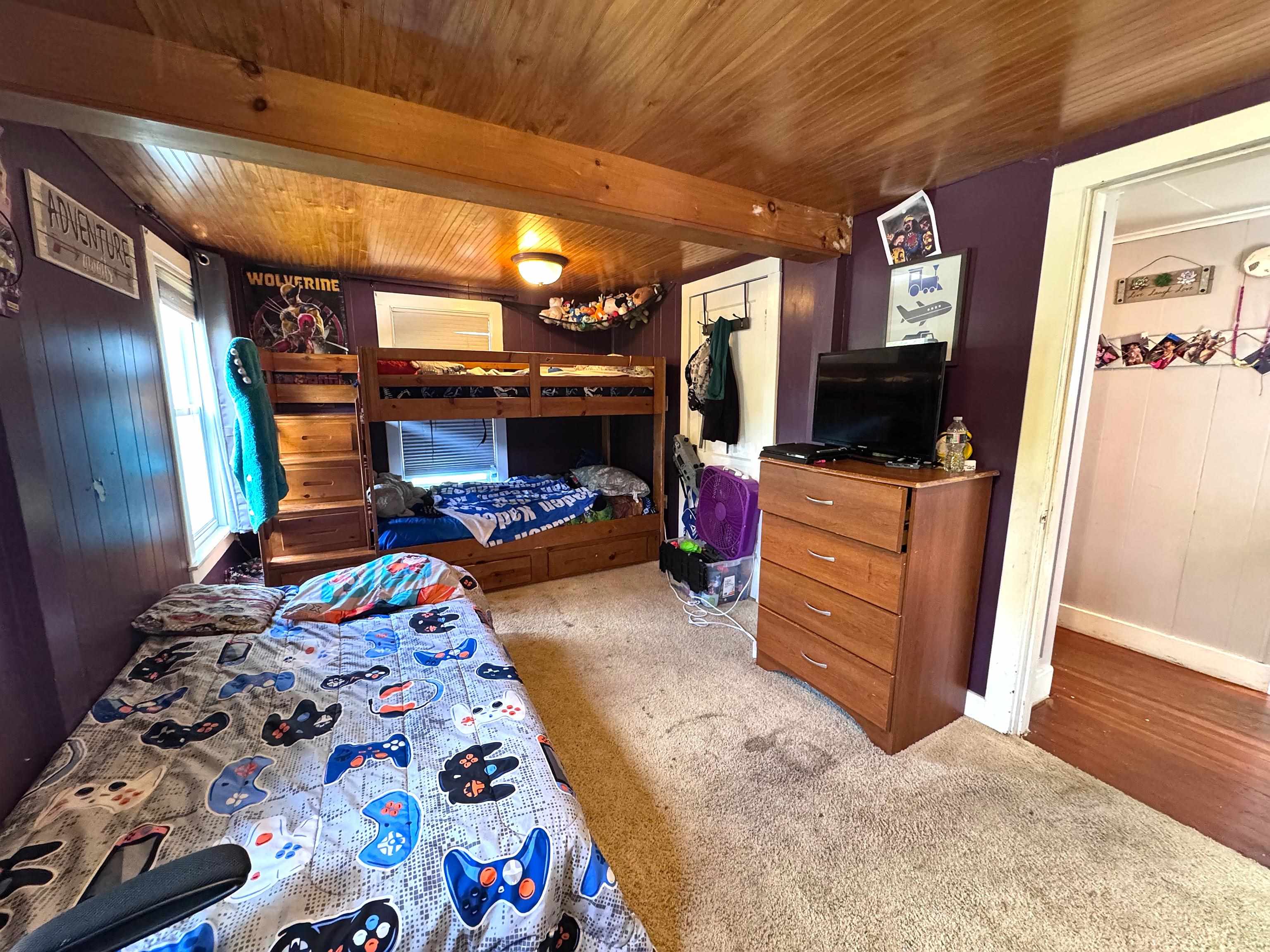 main property photo 34