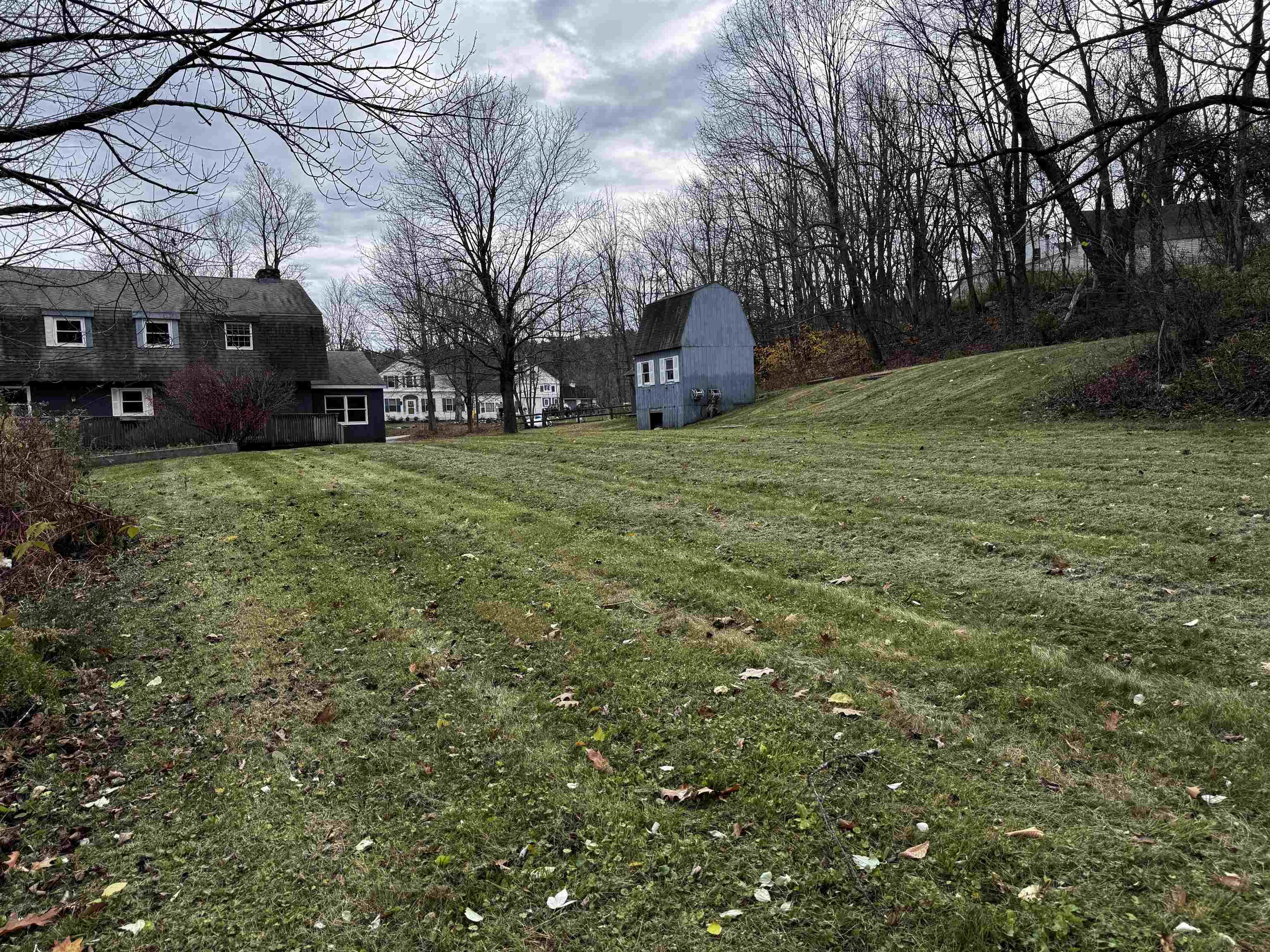 main property photo 26