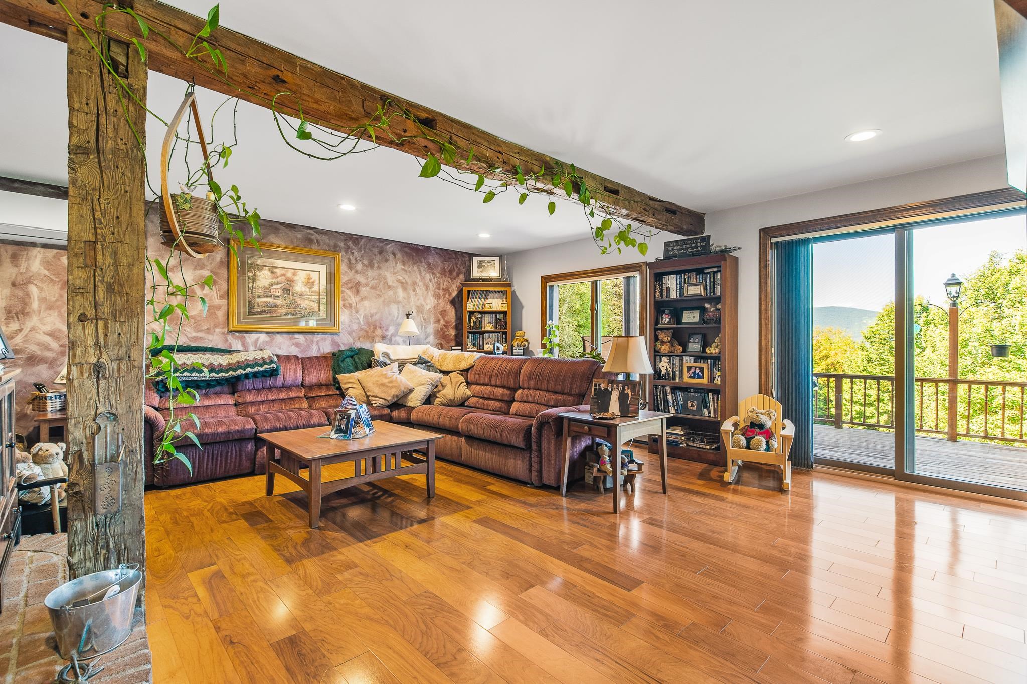 main property photo 18