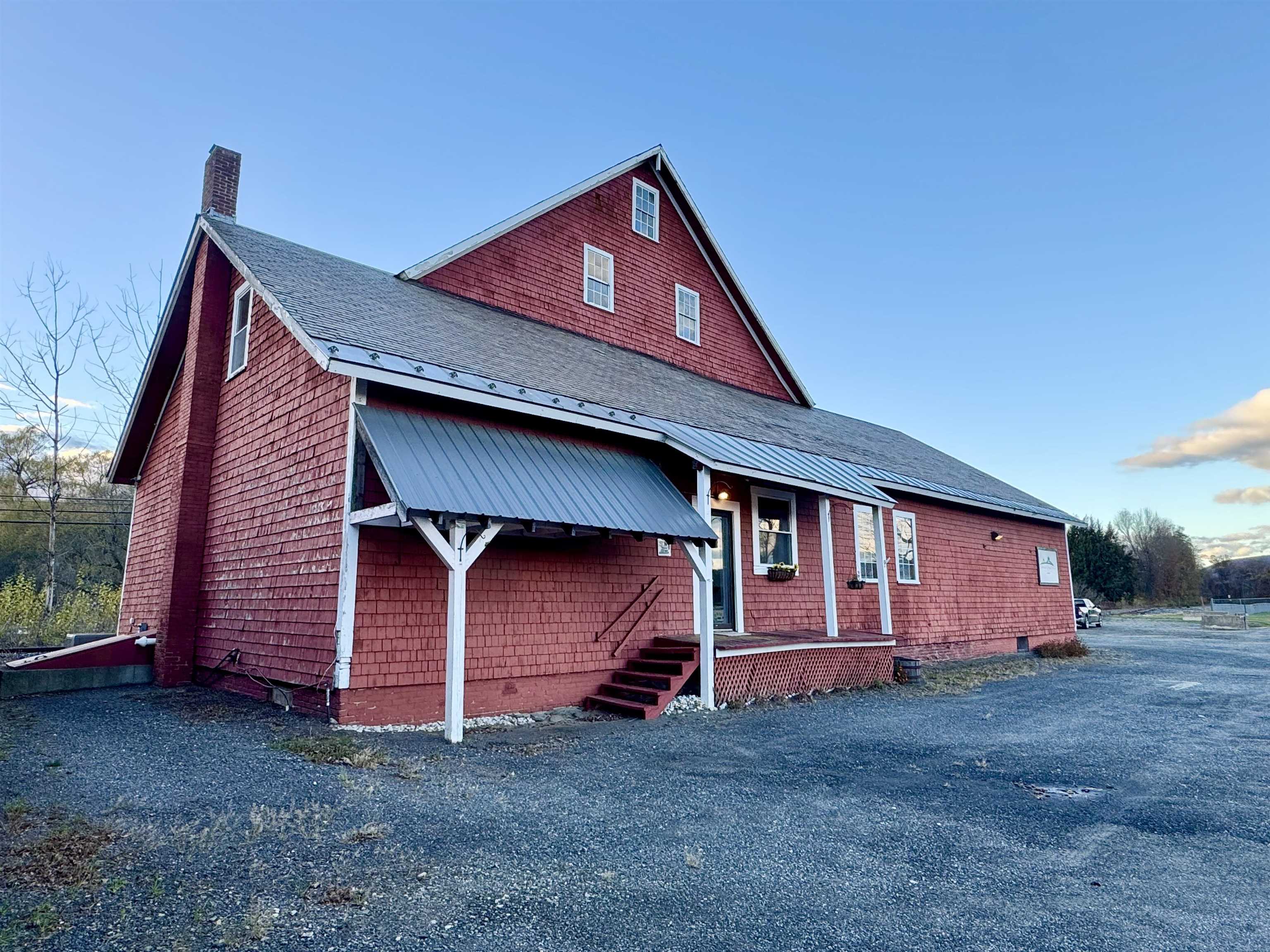 main property photo 22