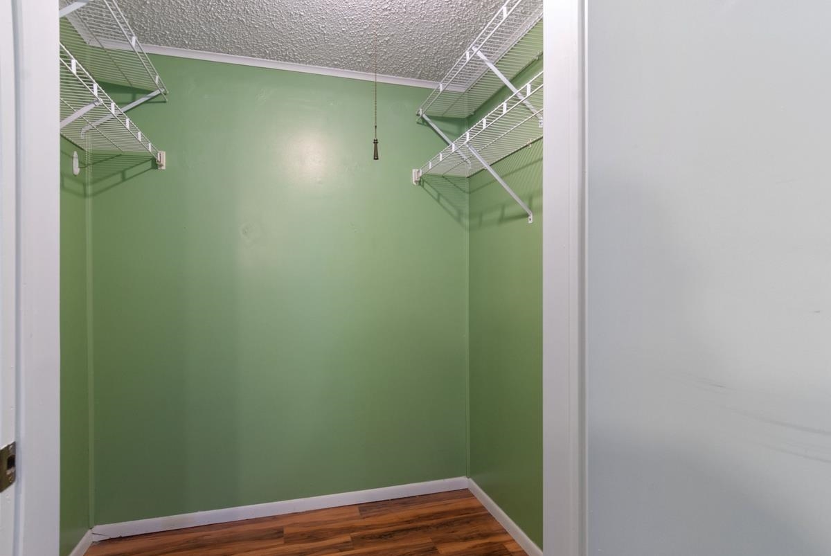 property viewer photo 11