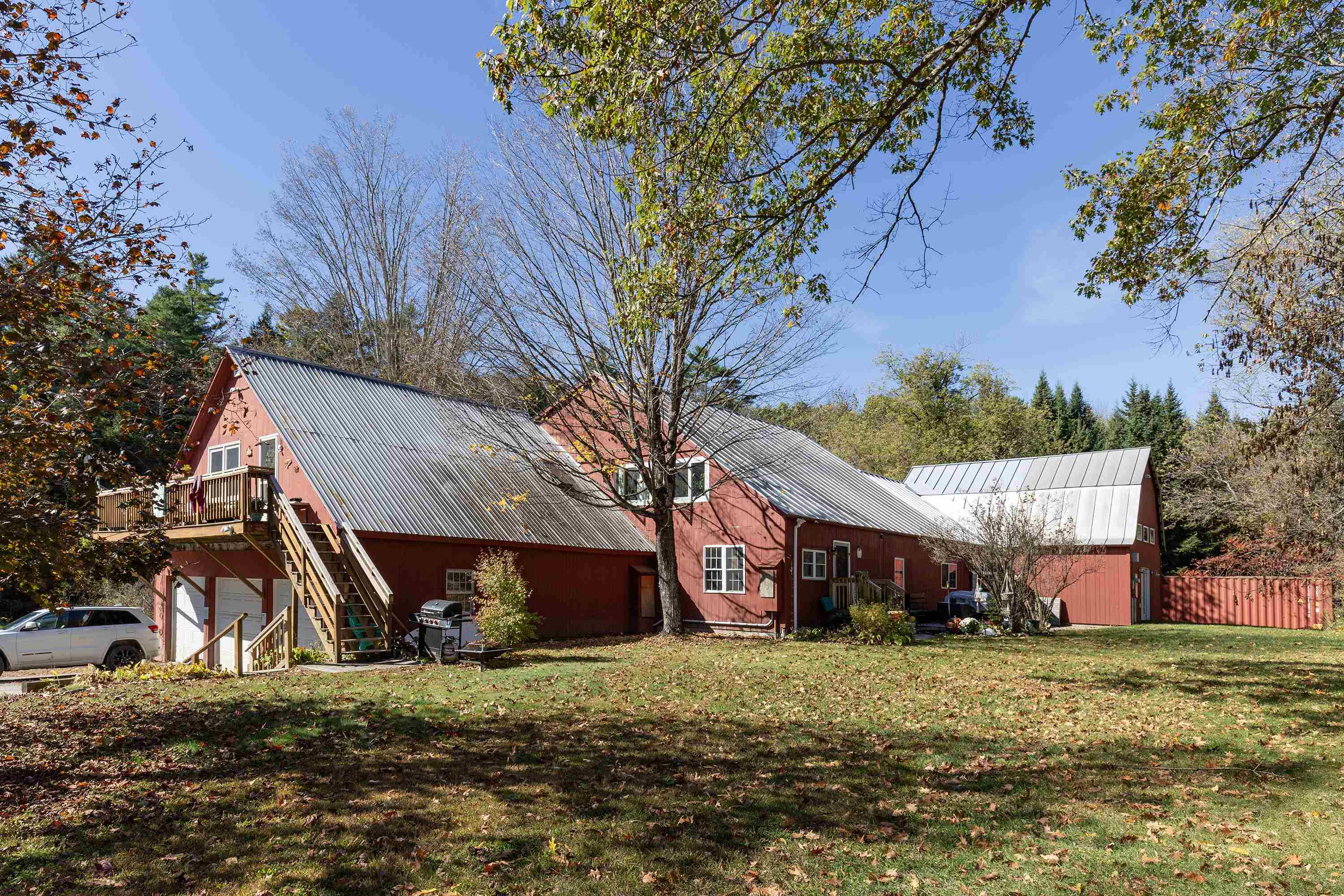 main property photo 19