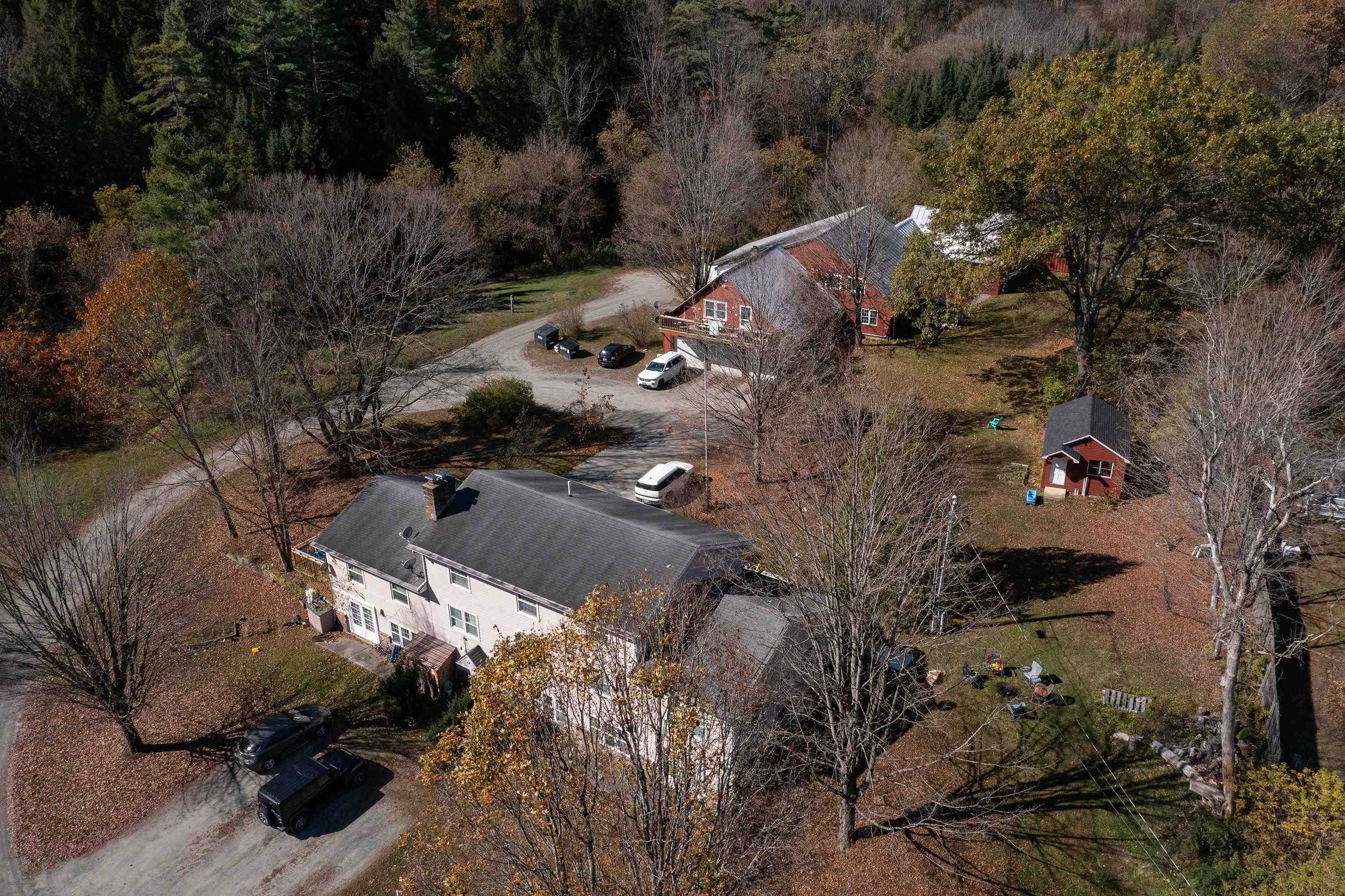 main property photo 35