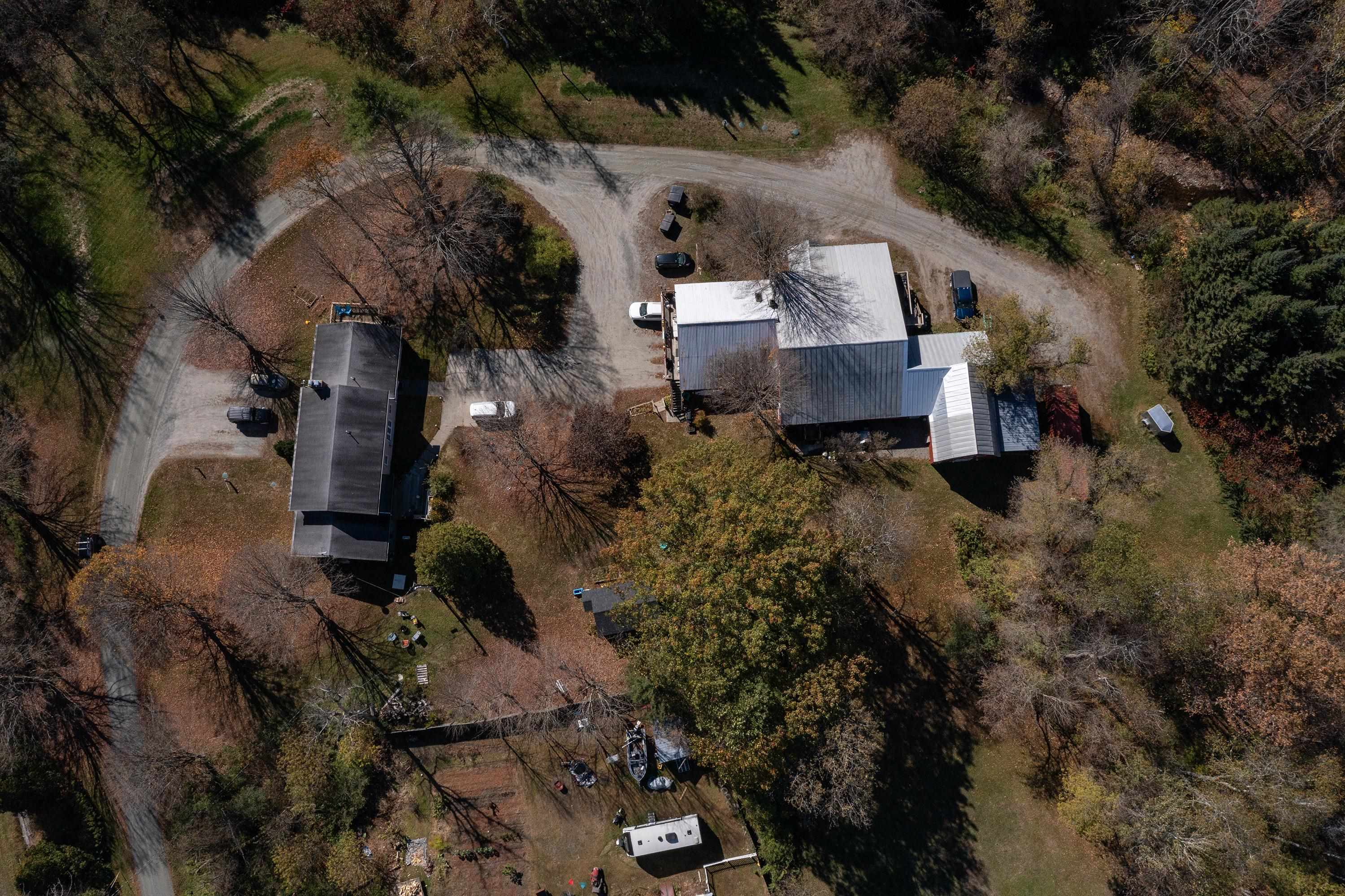 main property photo 36