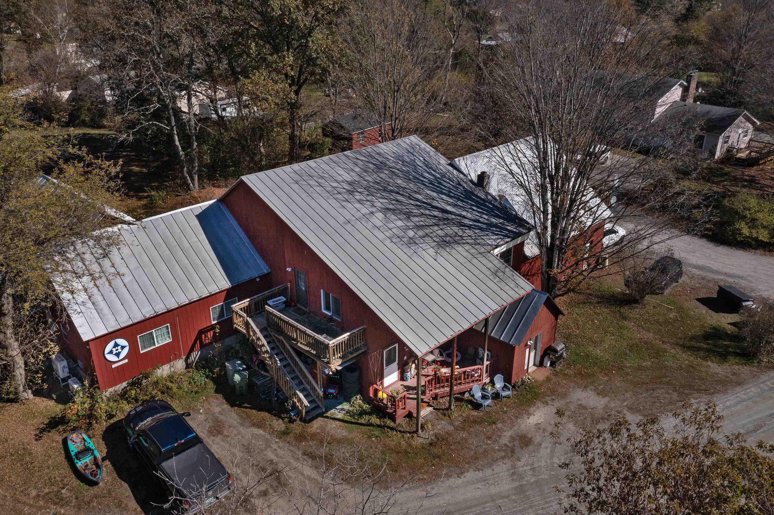 main property photo 38
