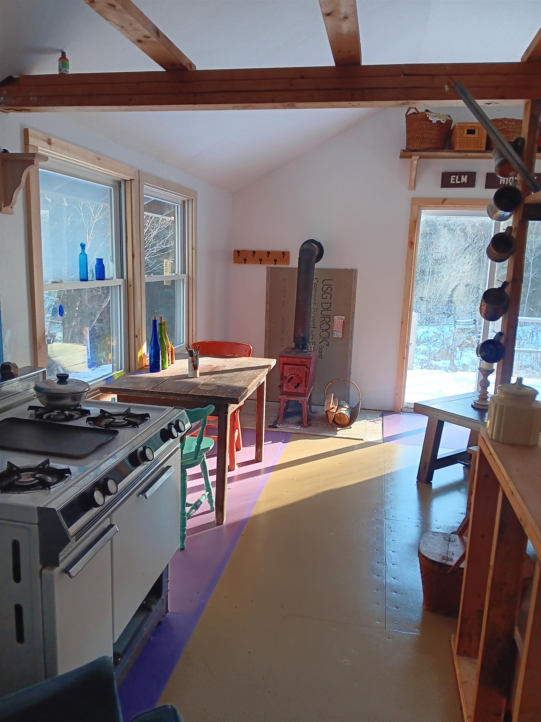 main property photo 14