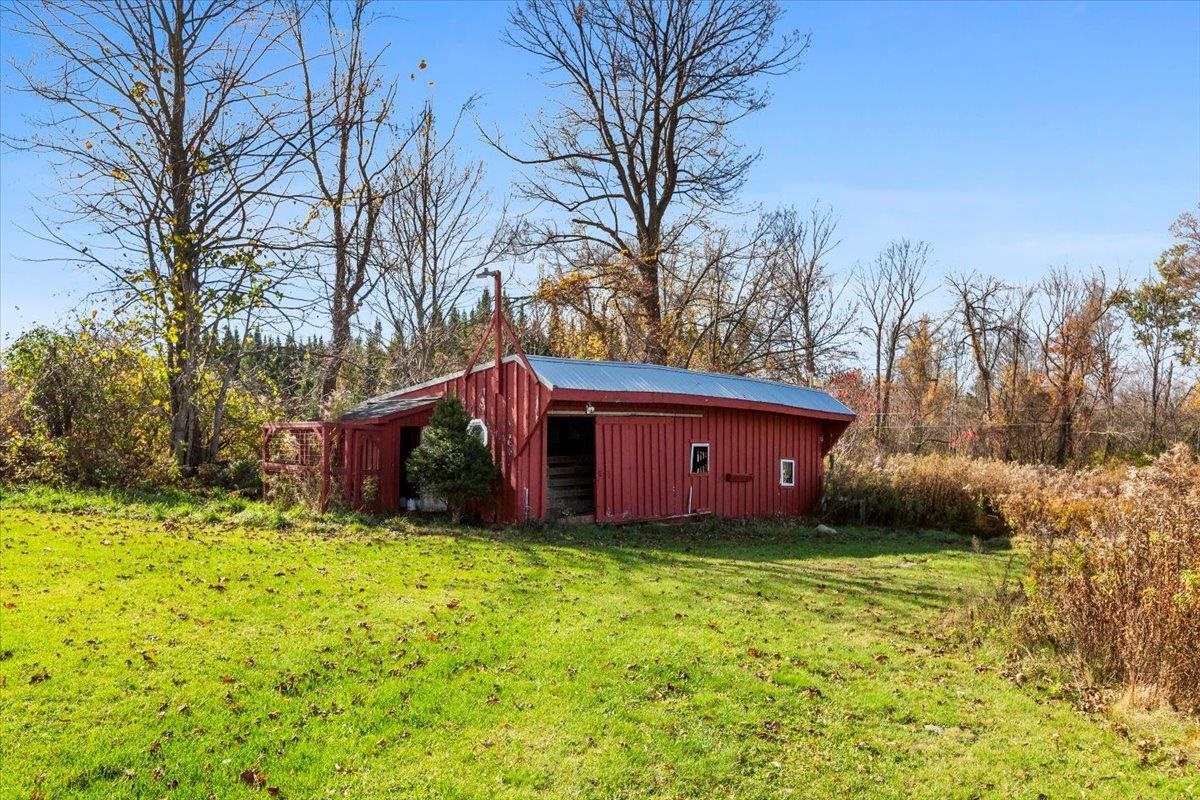 main property photo 14