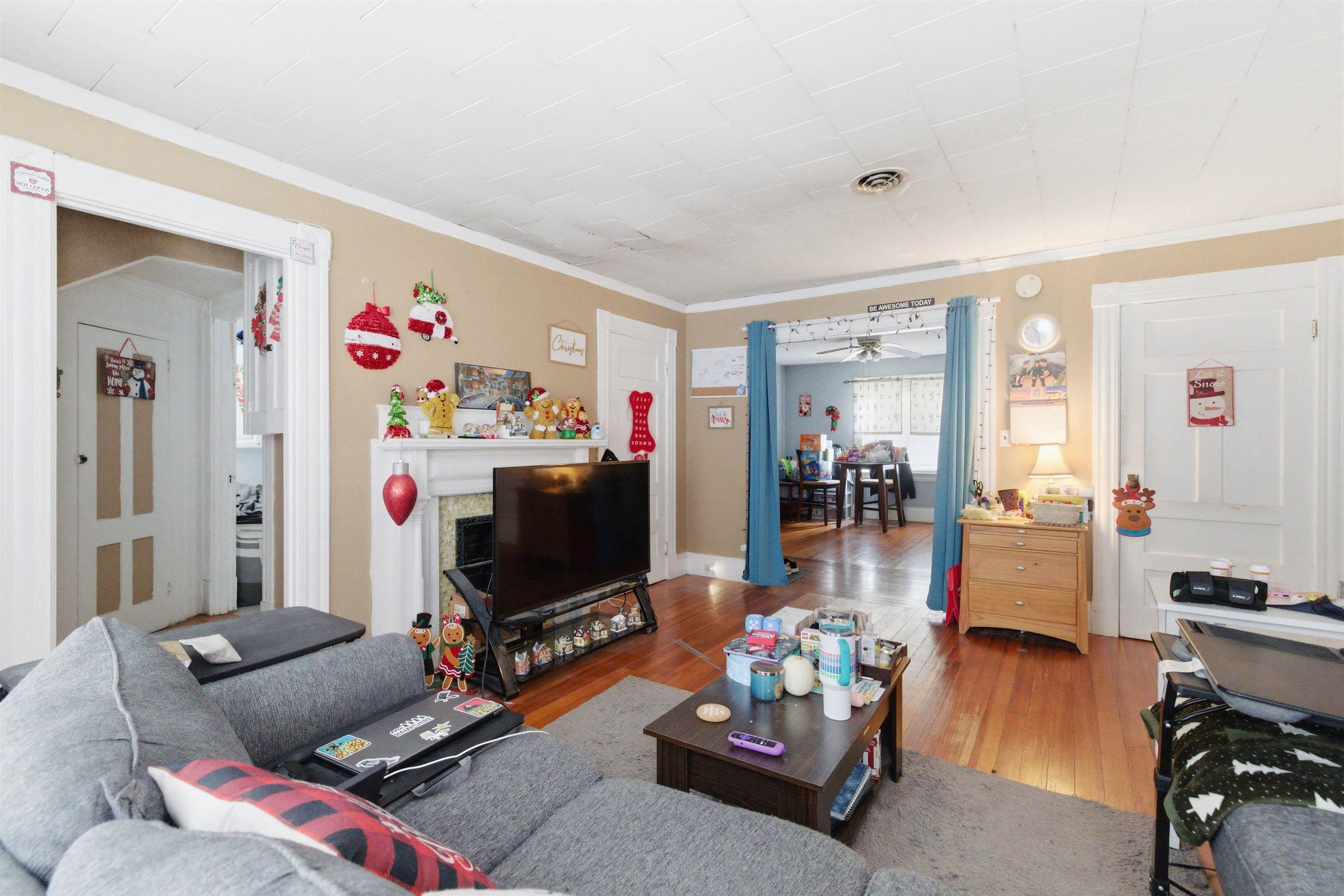 property viewer photo 10