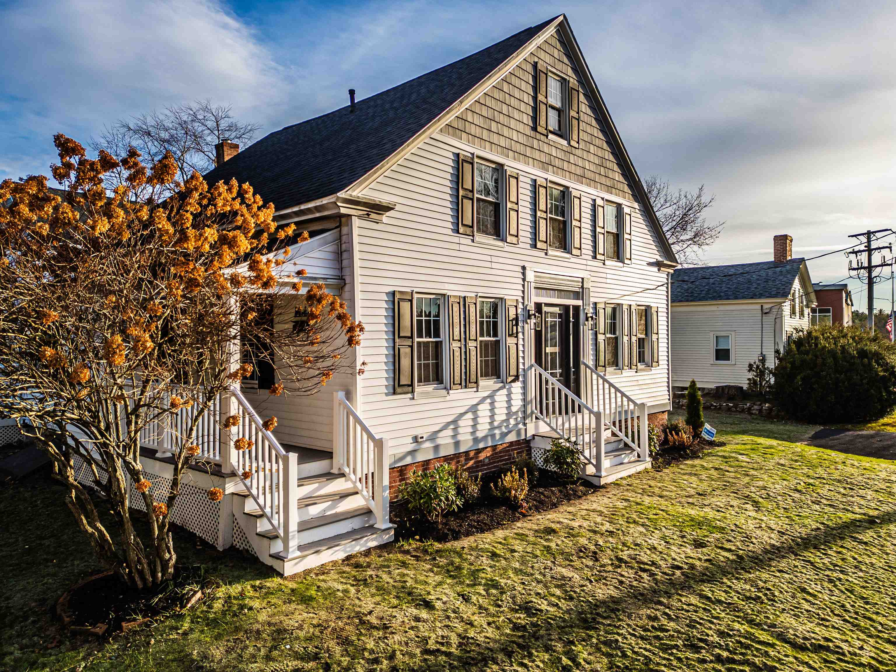 main property photo 37