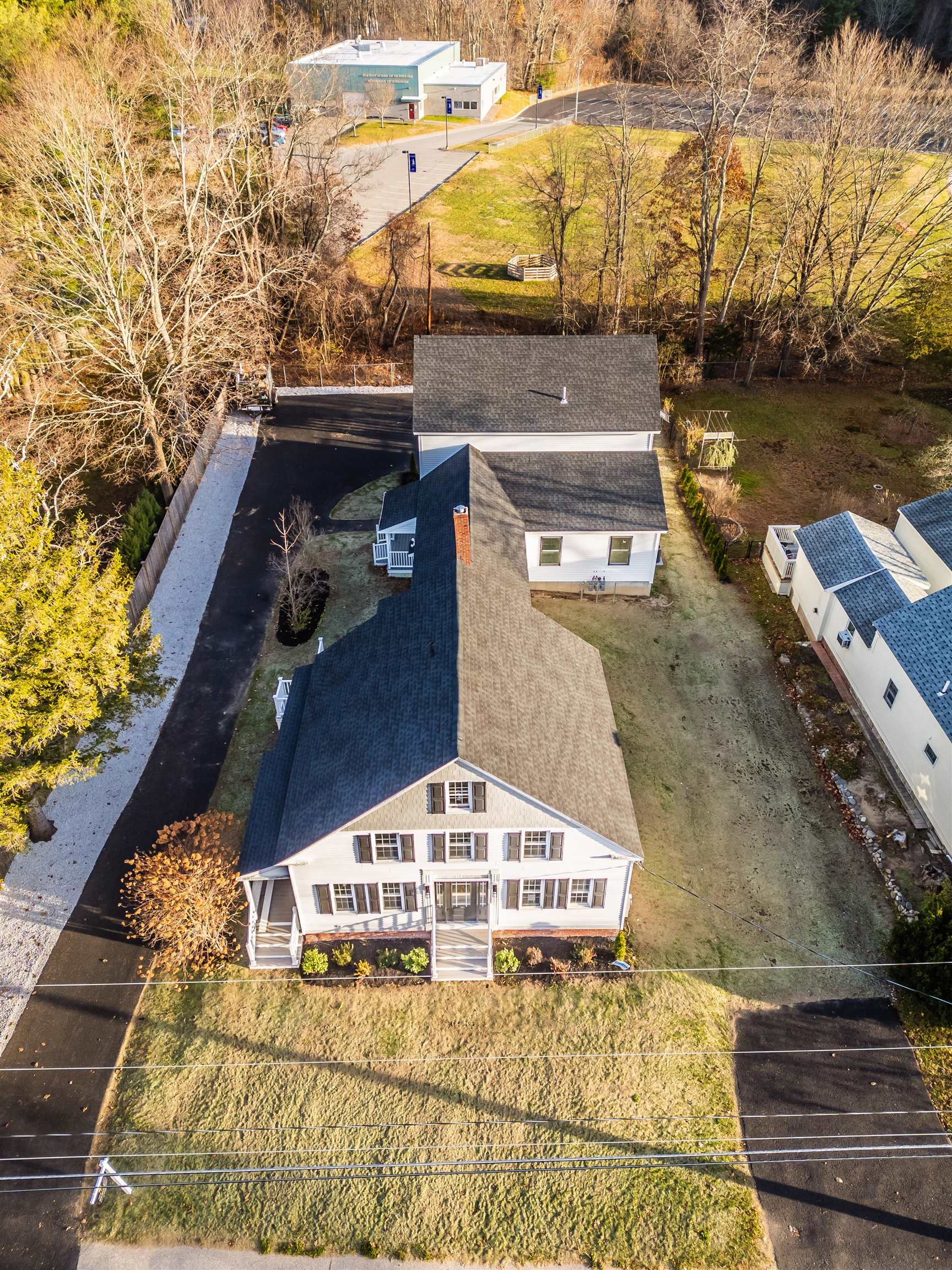 main property photo 39
