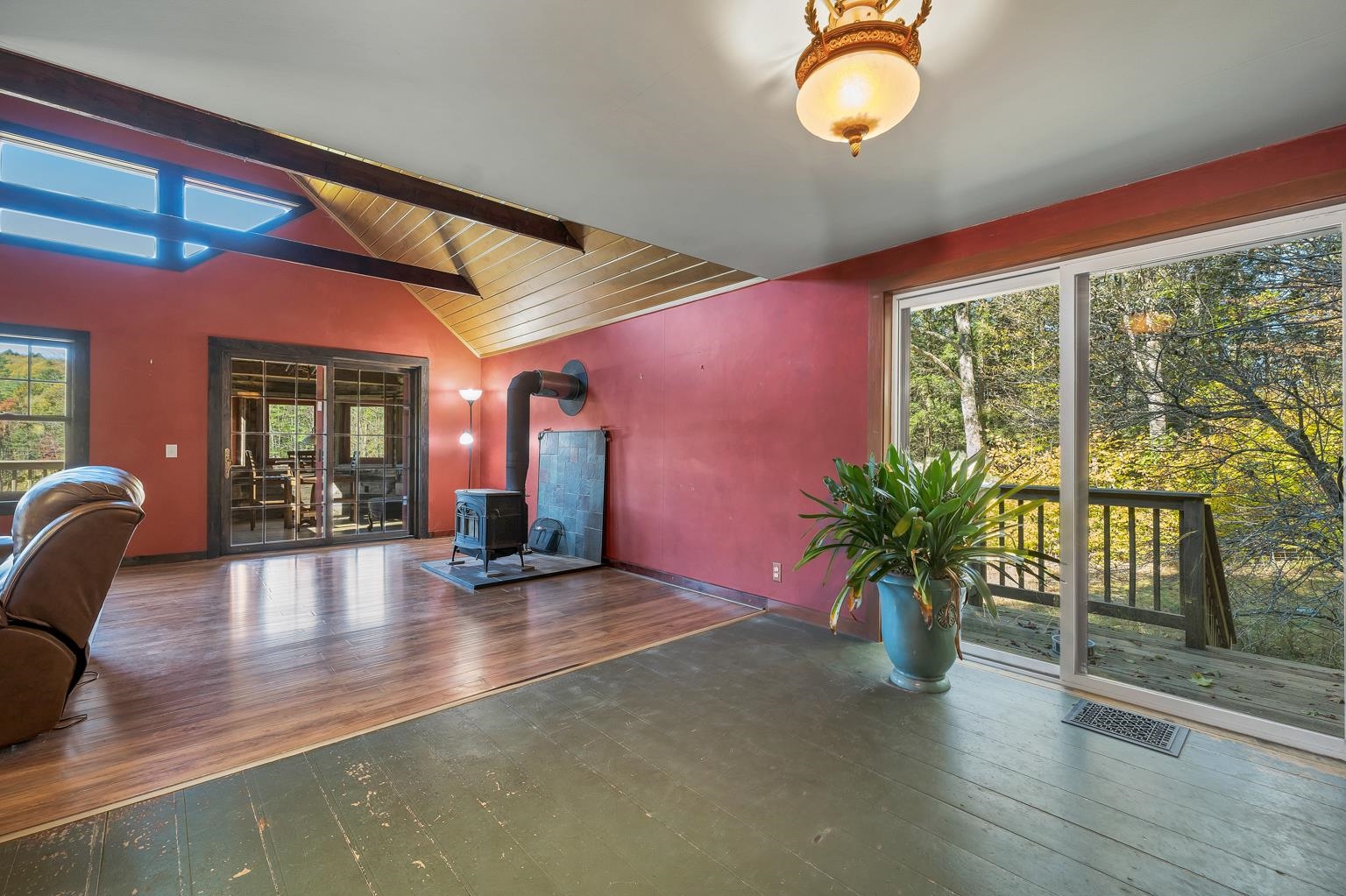 main property photo 45