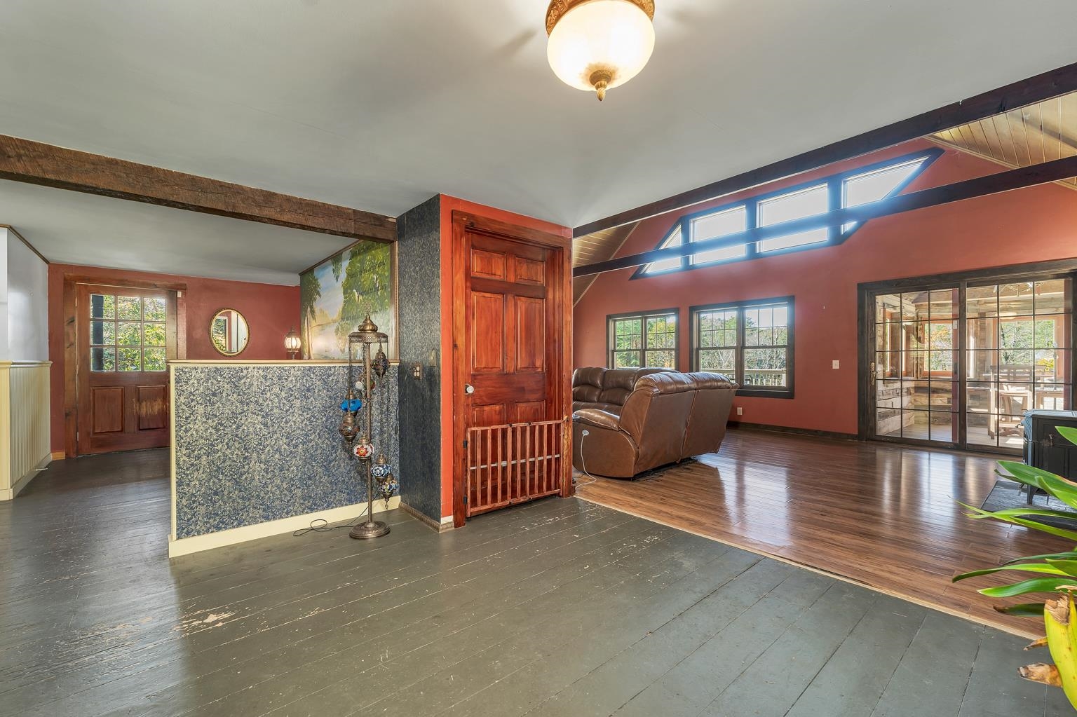 main property photo 46