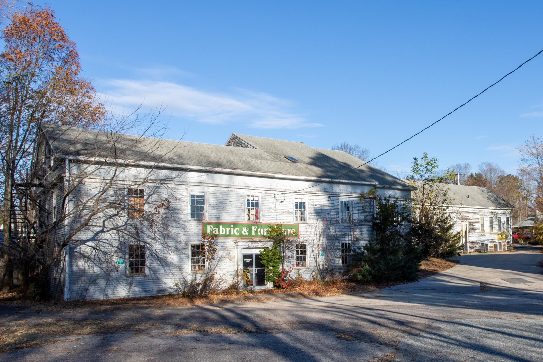 main property photo 14
