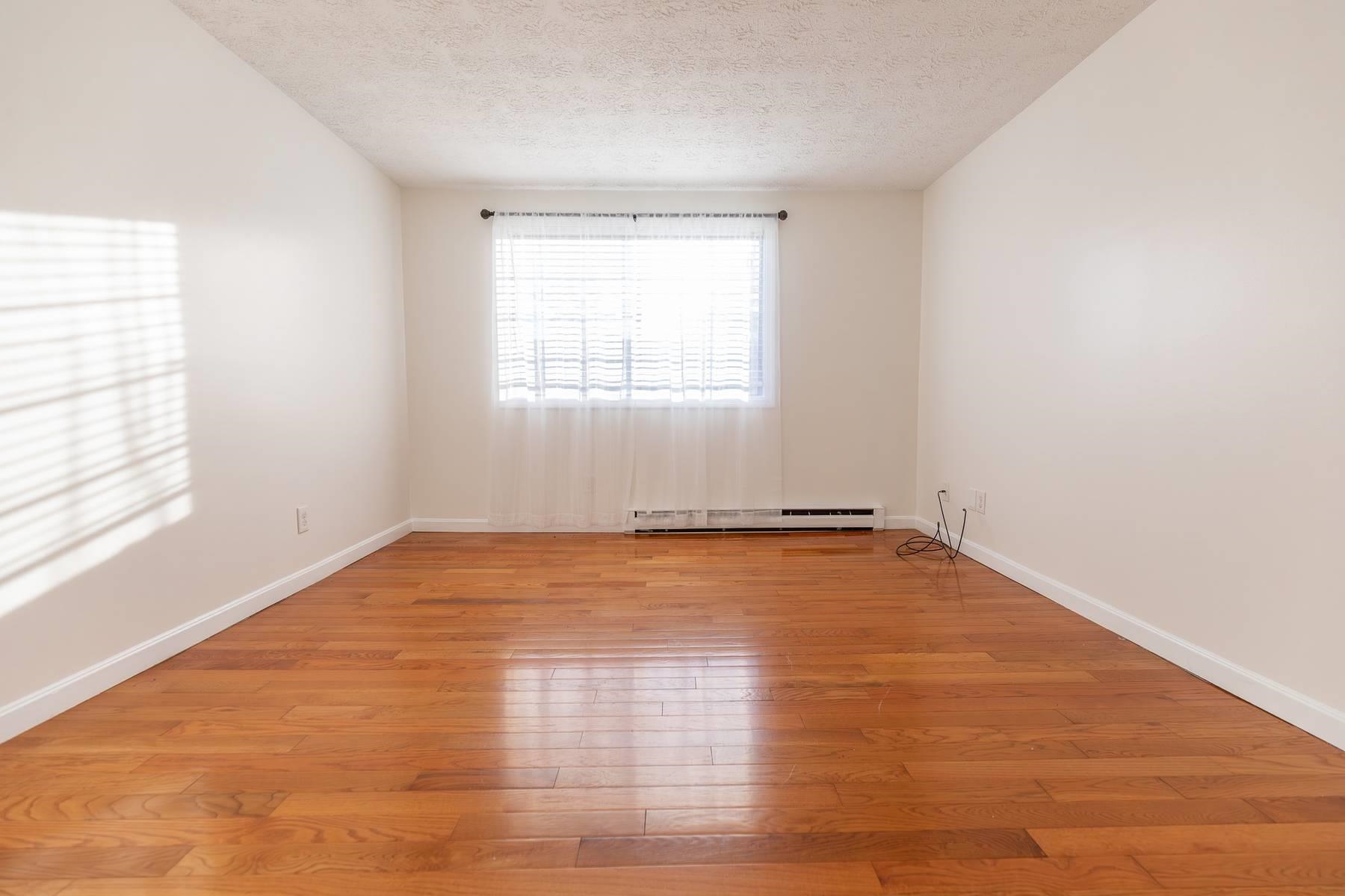 property viewer photo 13