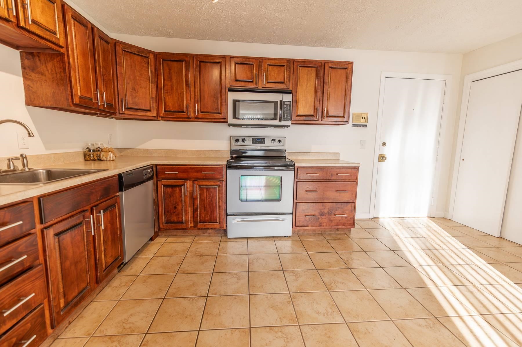 property viewer photo 2
