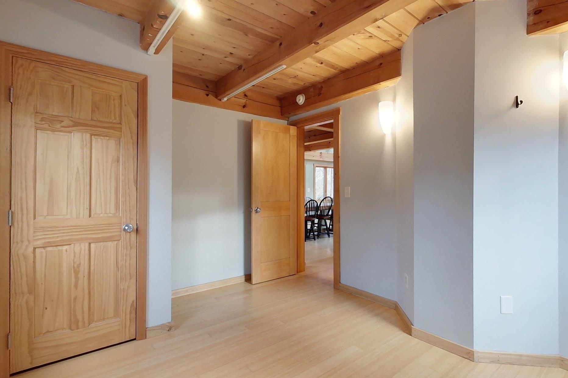 property viewer photo 15