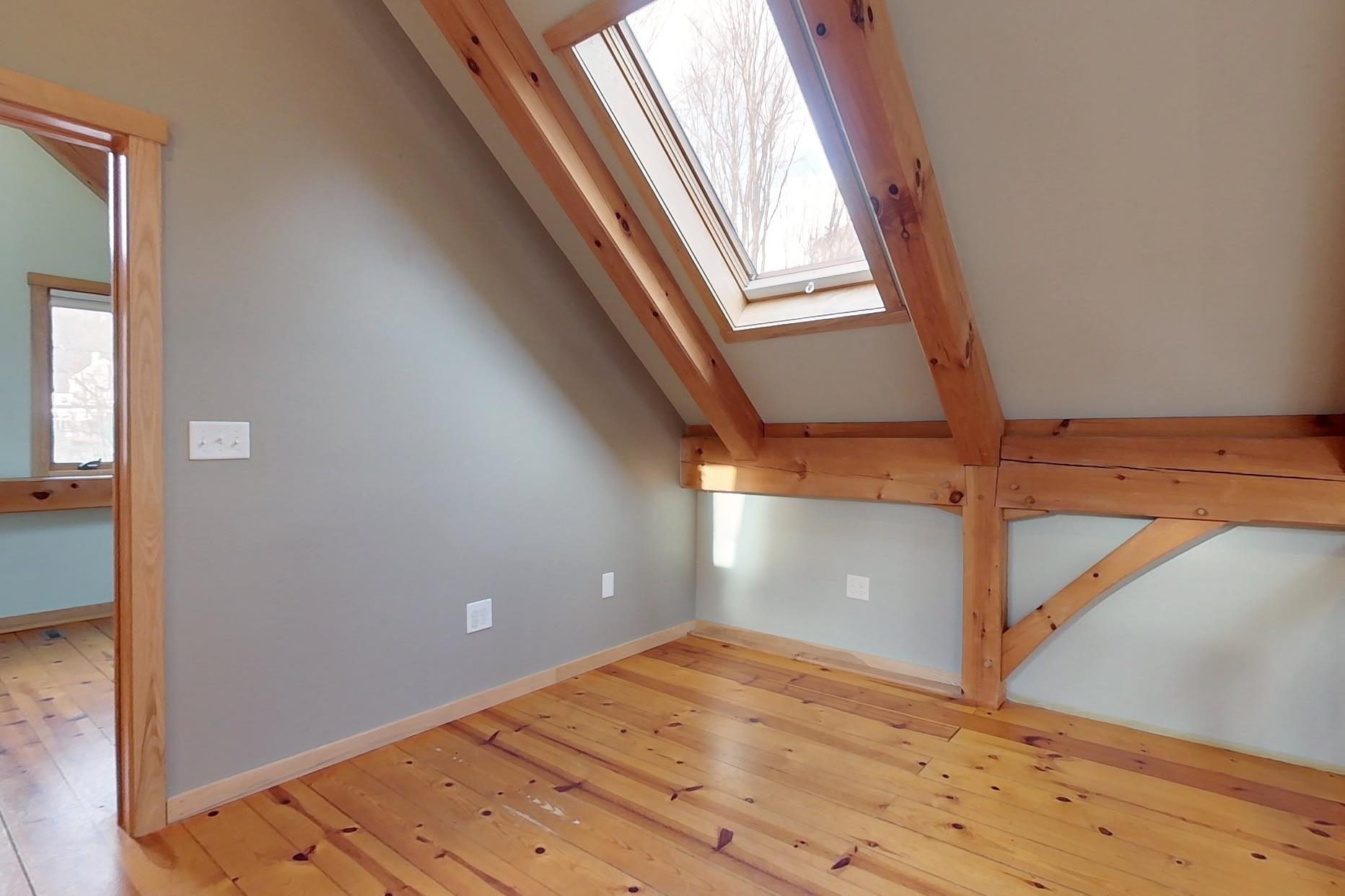 property viewer photo 21