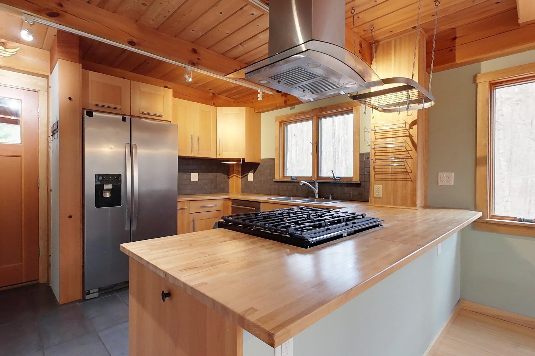 property viewer photo 4