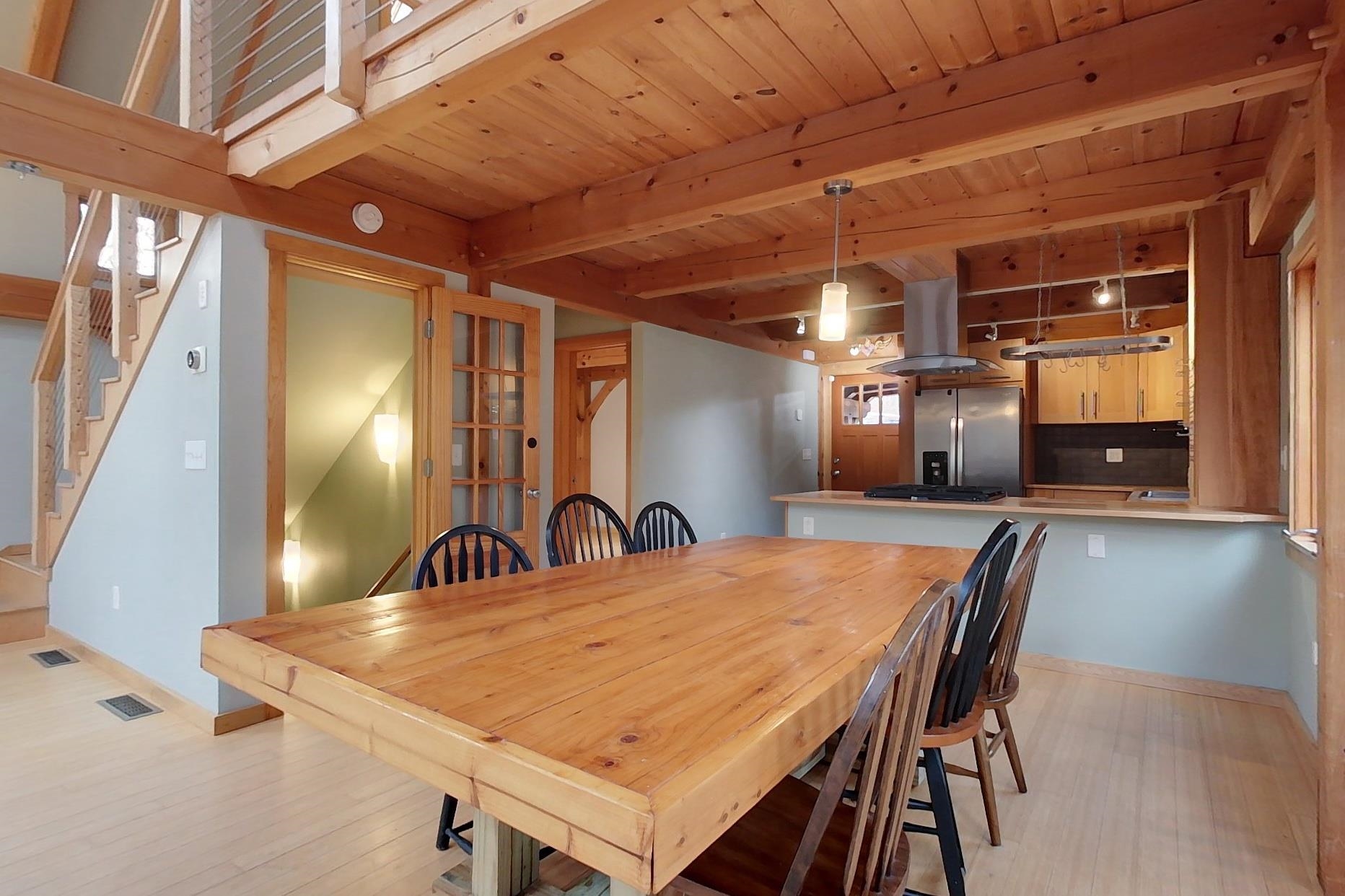 property viewer photo 9