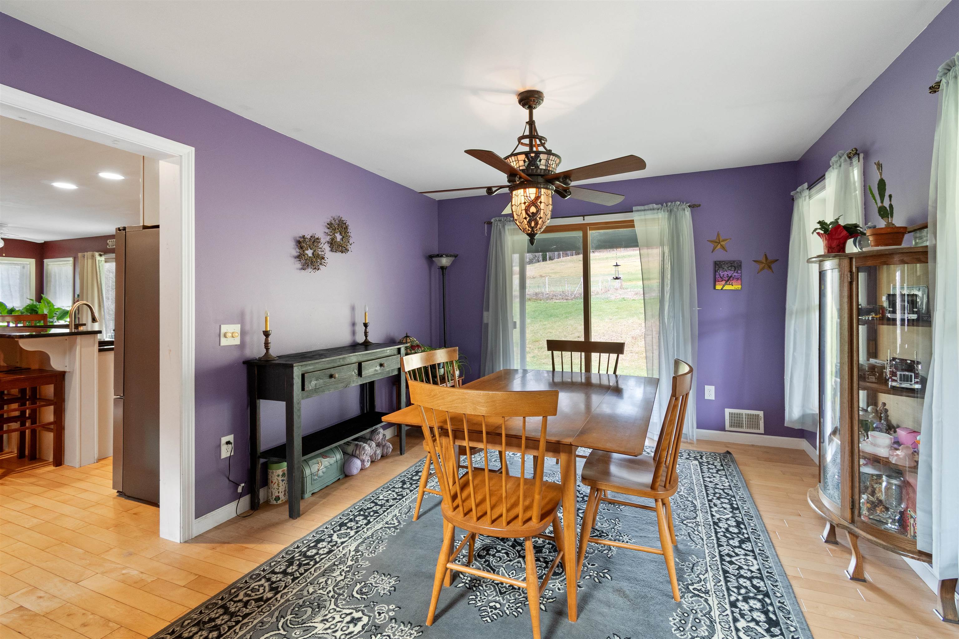 property viewer photo 19