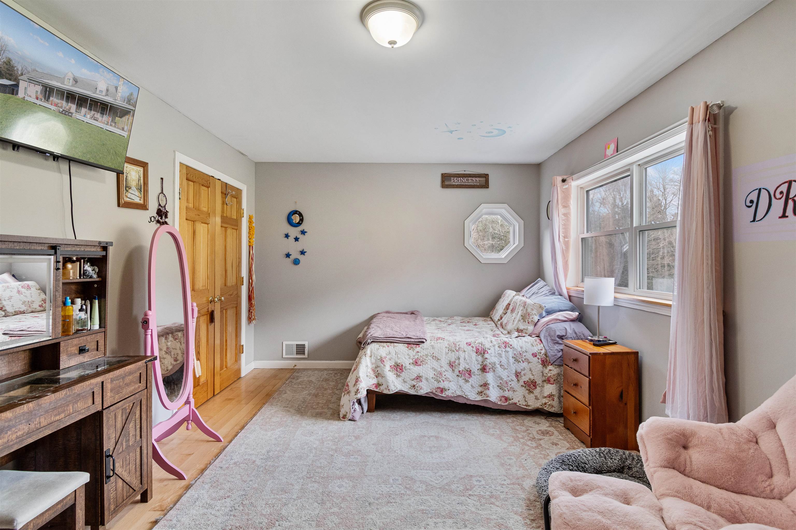 property viewer photo 31