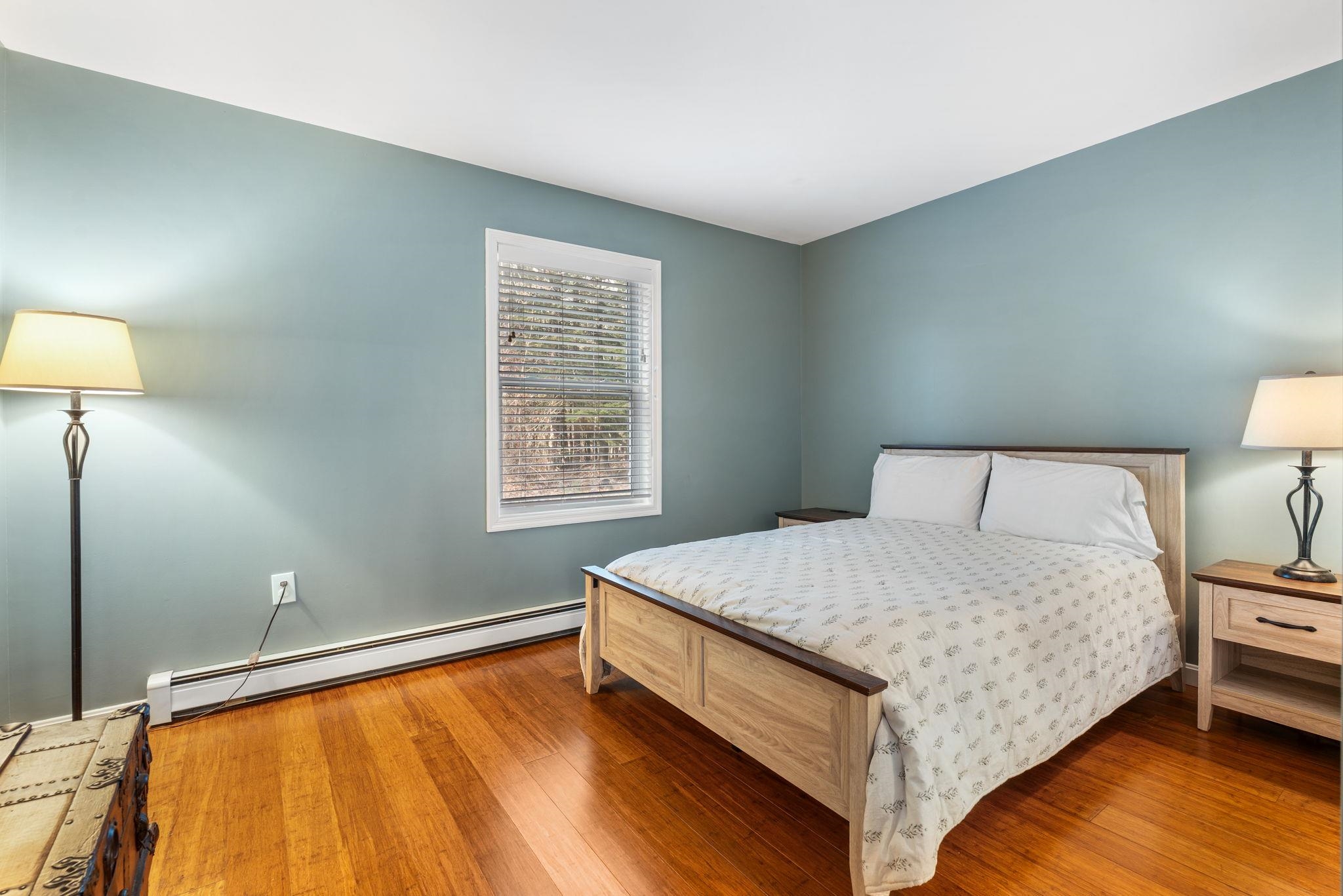 property viewer photo 26