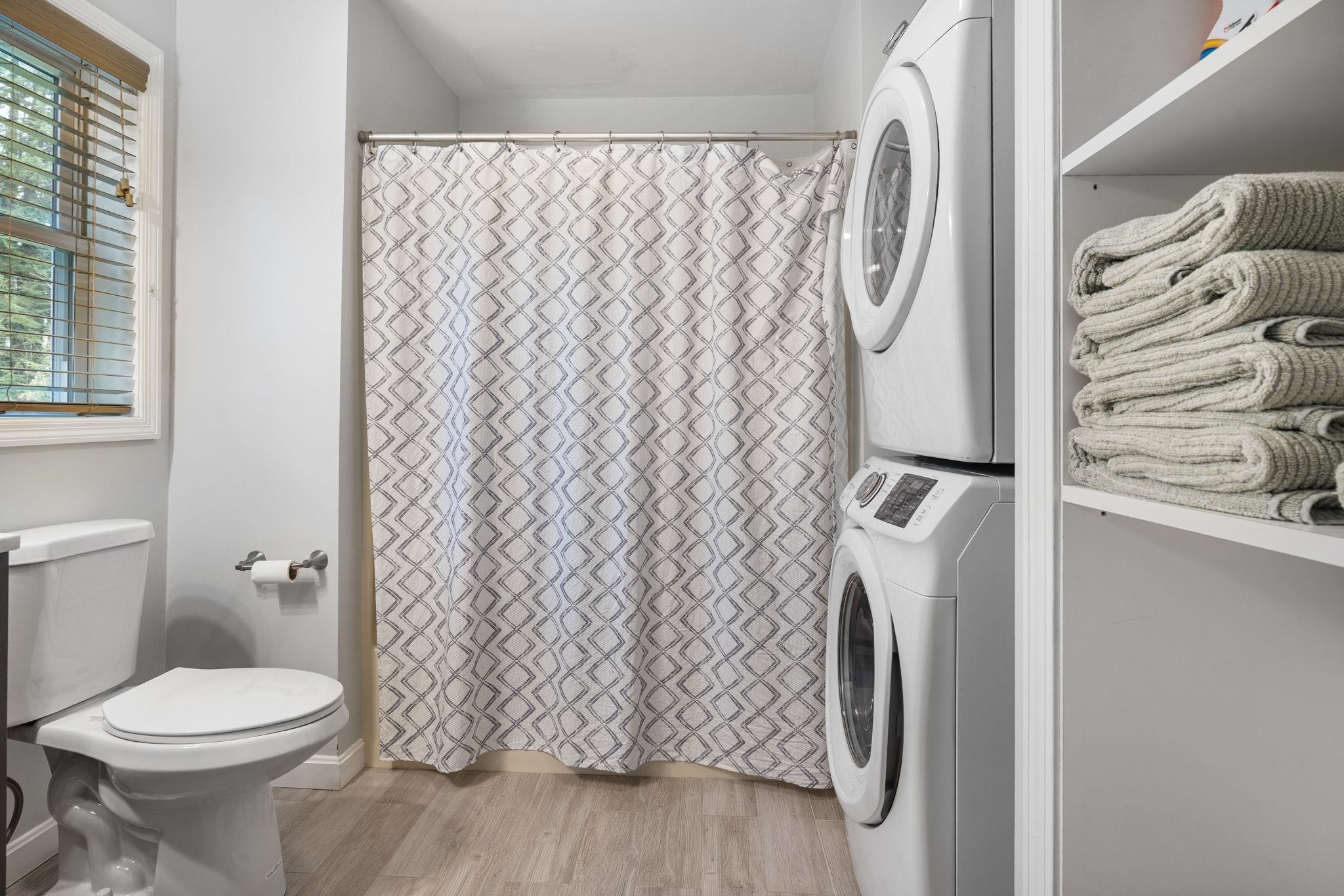 property viewer photo 30