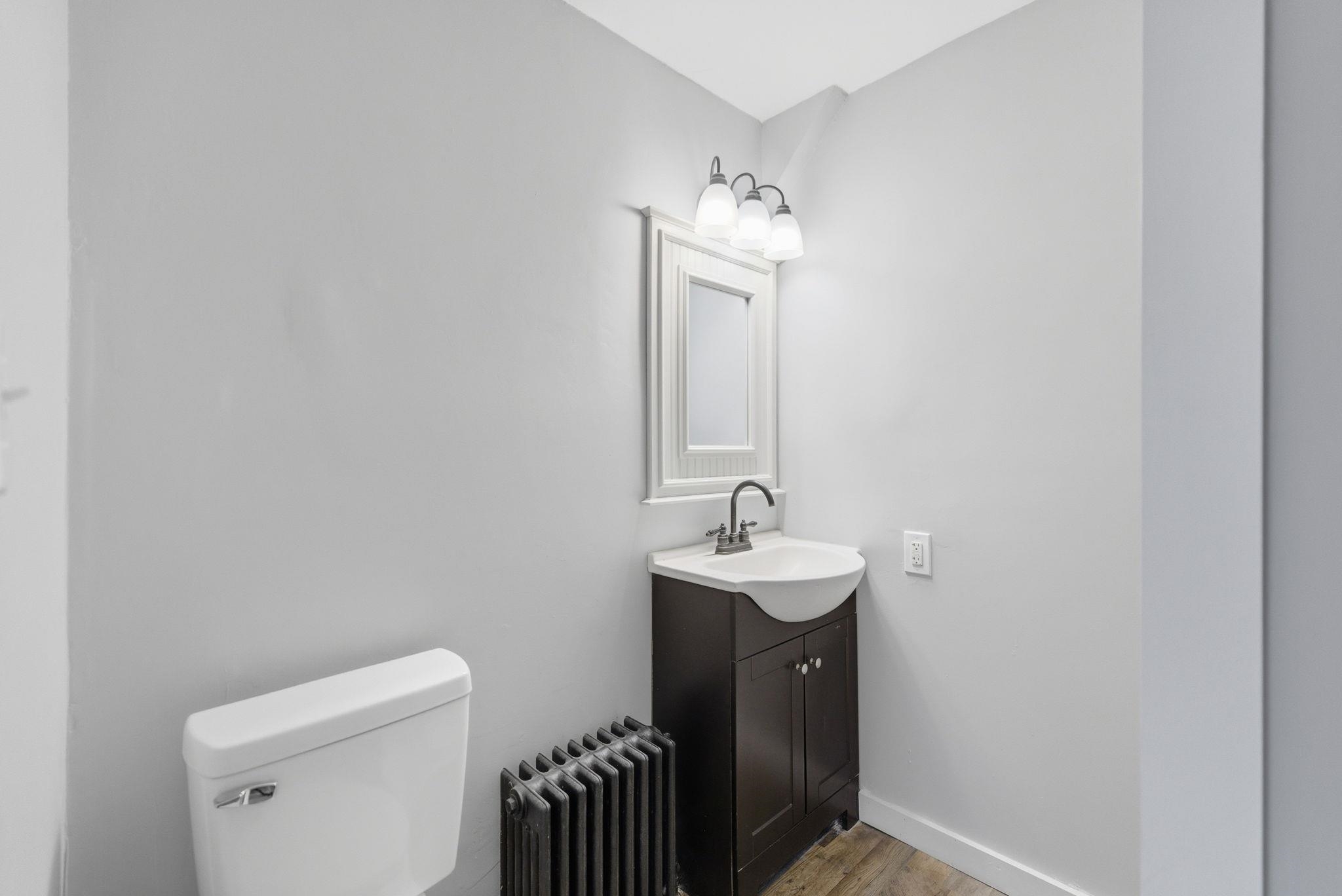 property viewer photo 26